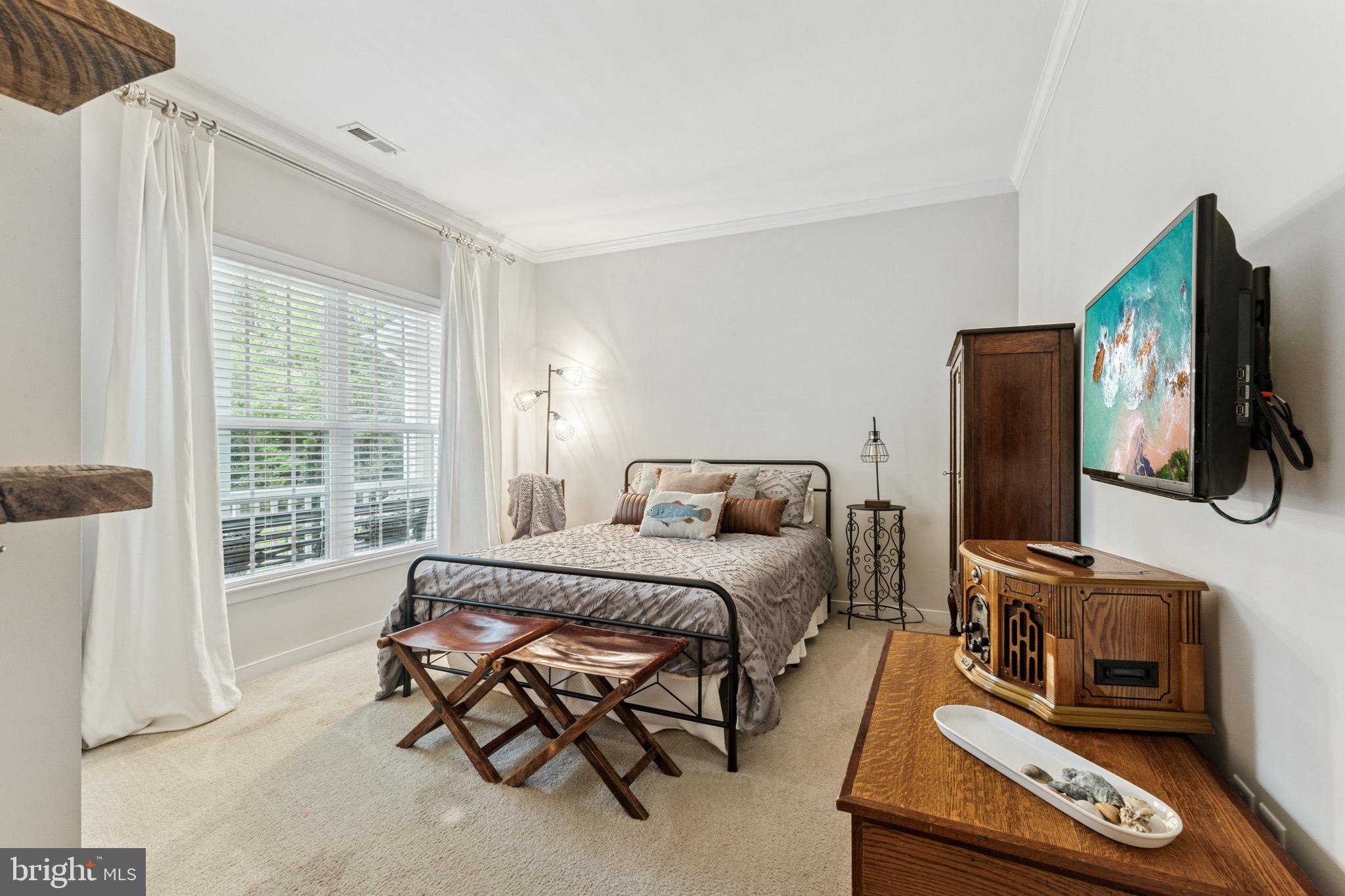 MORGAN II - Residential