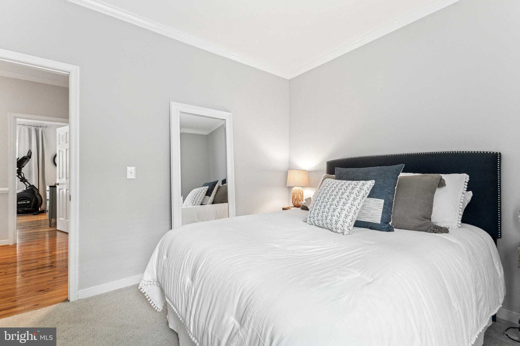 MORGAN II - Residential