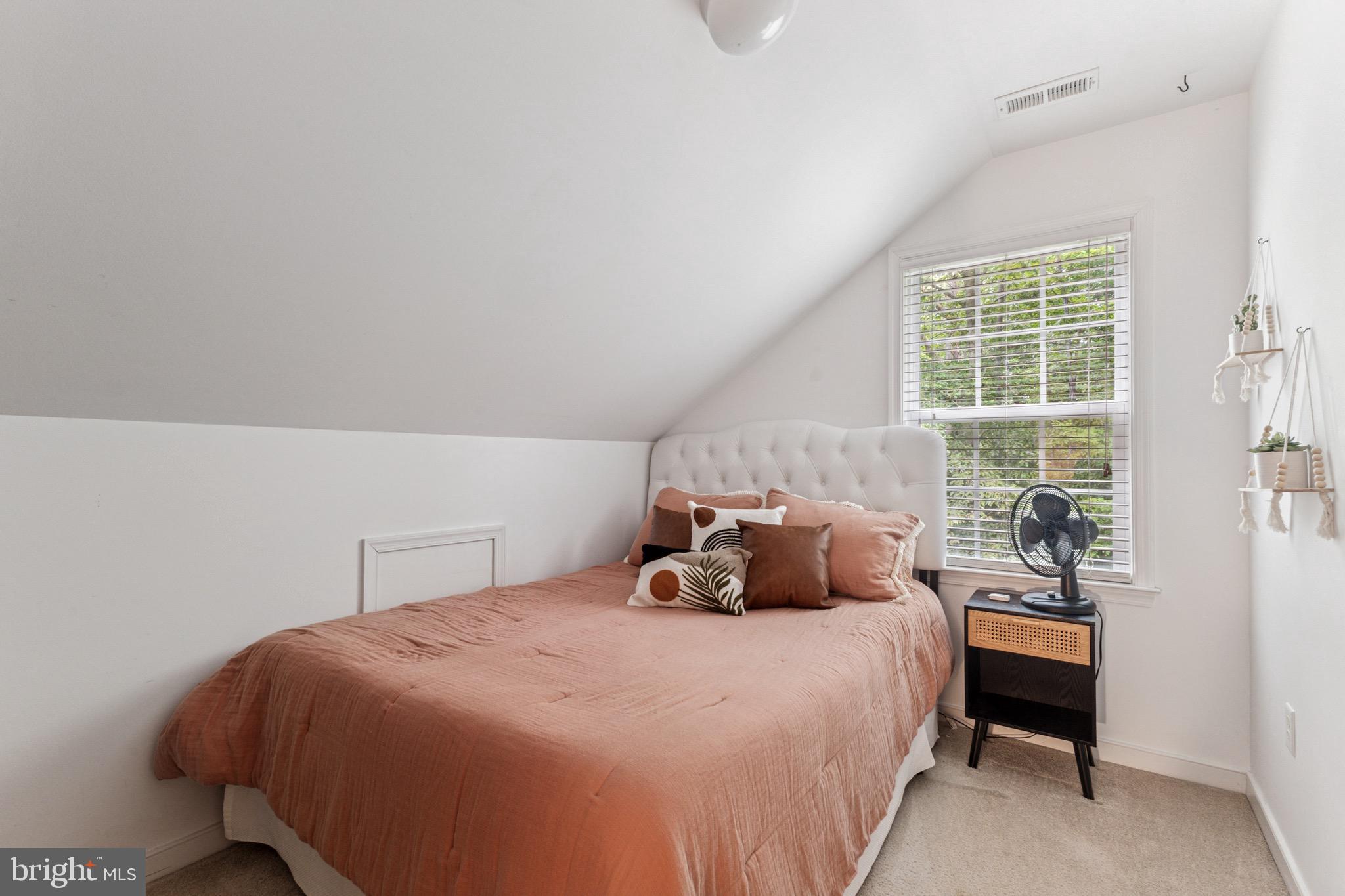 MORGAN II - Residential