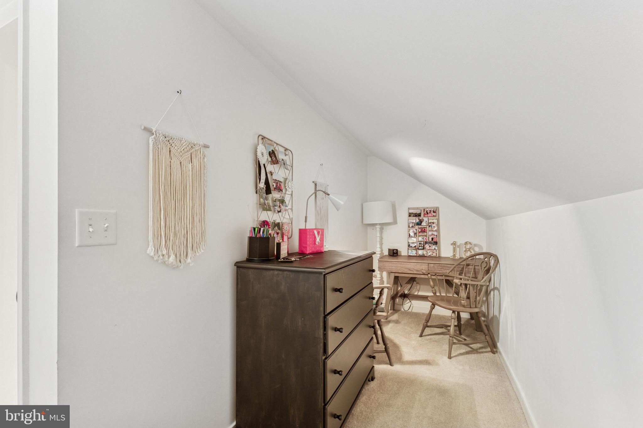 MORGAN II - Residential