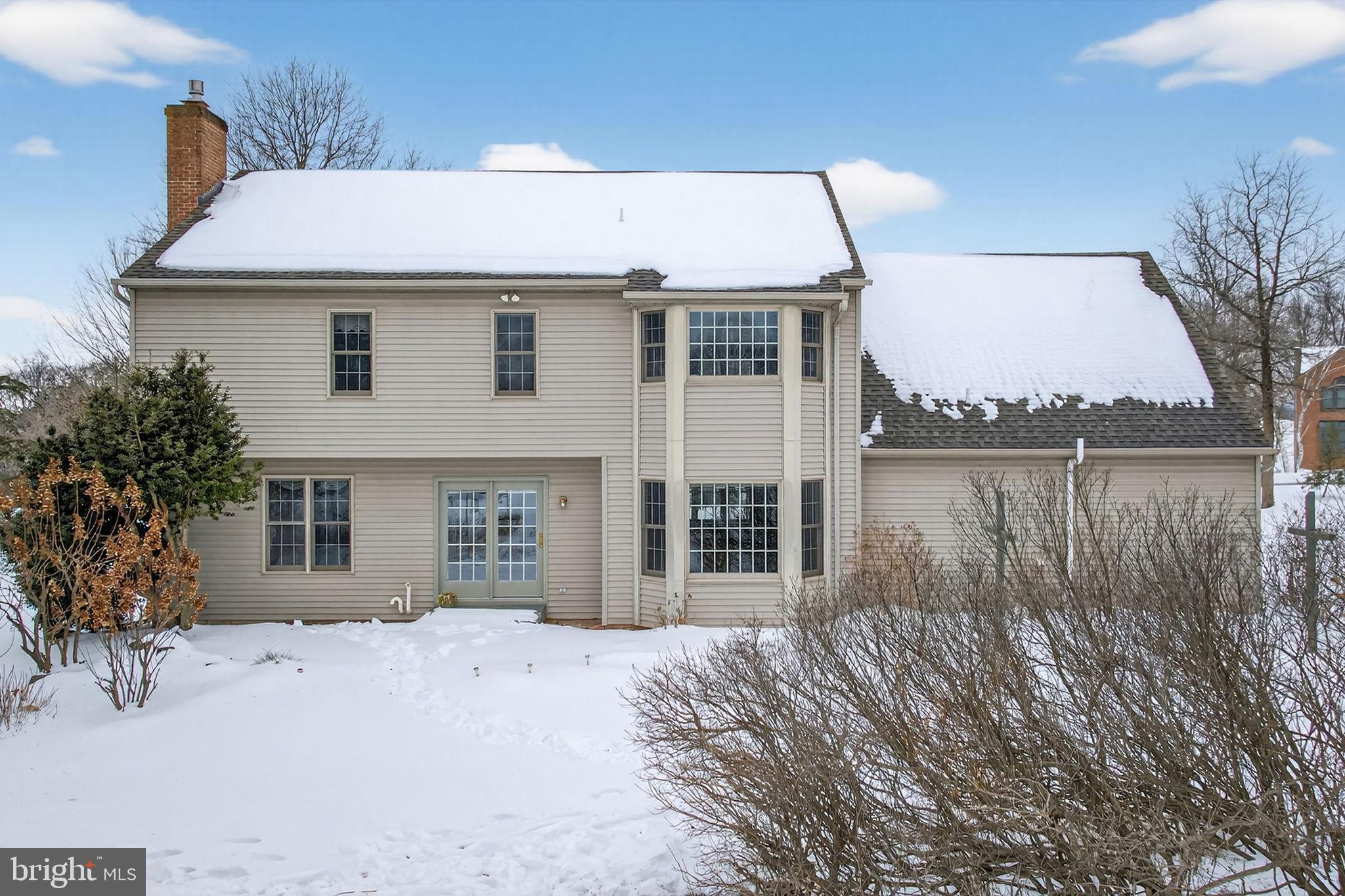 THE RIDINGS - Residential