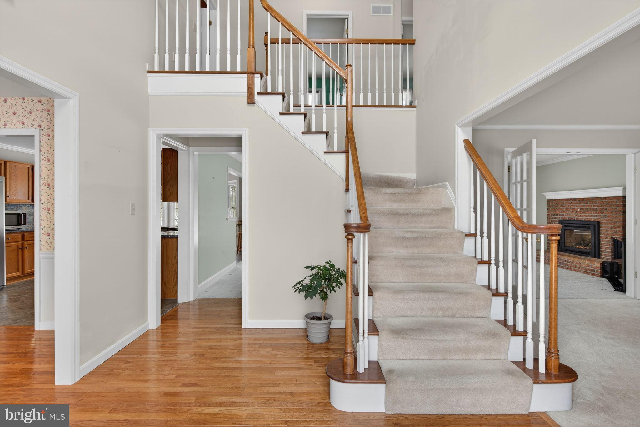 THE RIDINGS - Residential