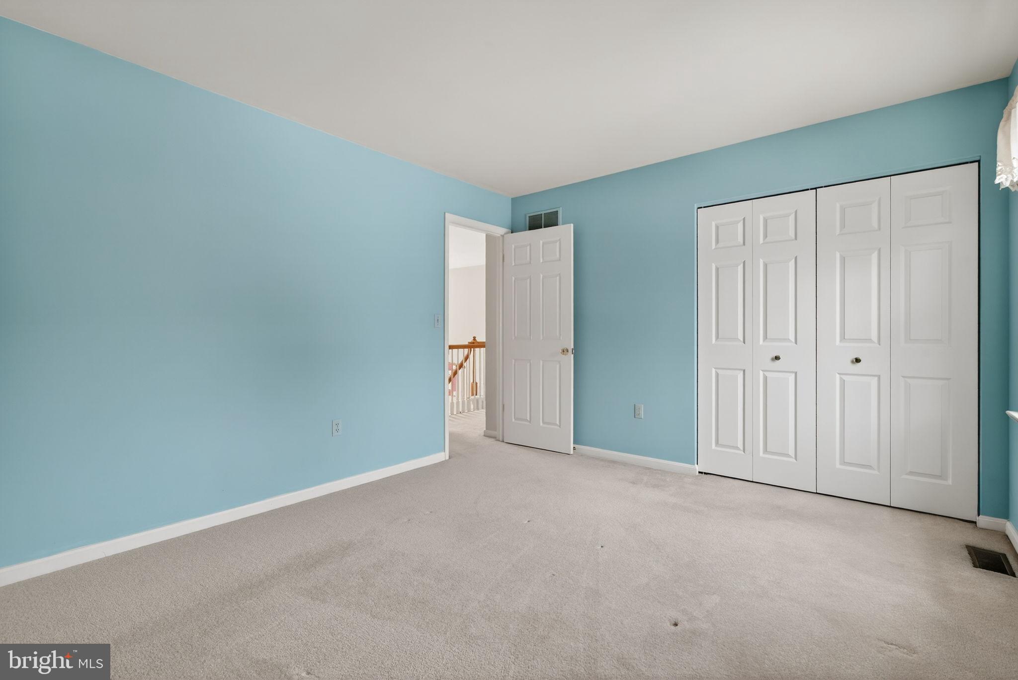 THE RIDINGS - Residential