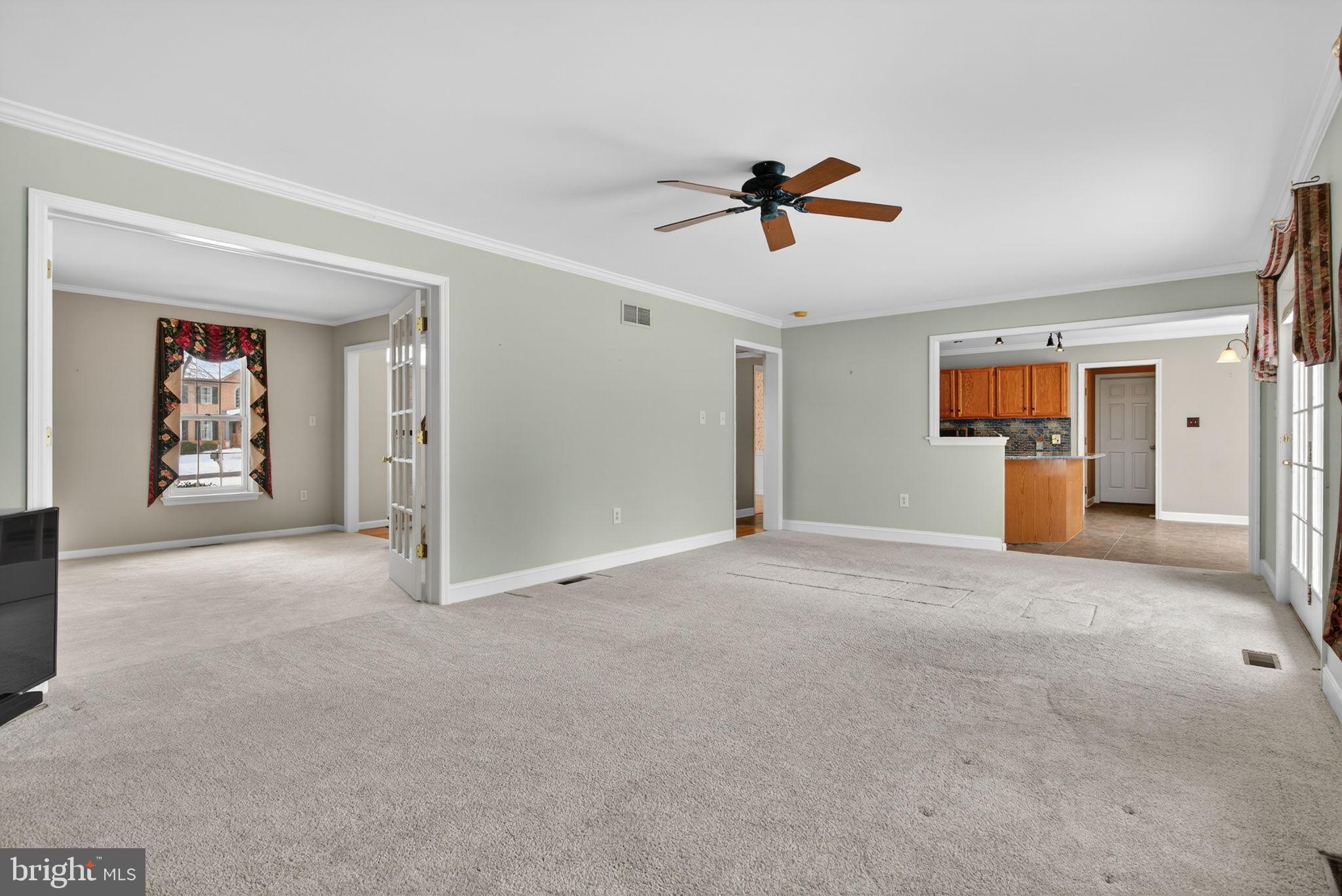 THE RIDINGS - Residential