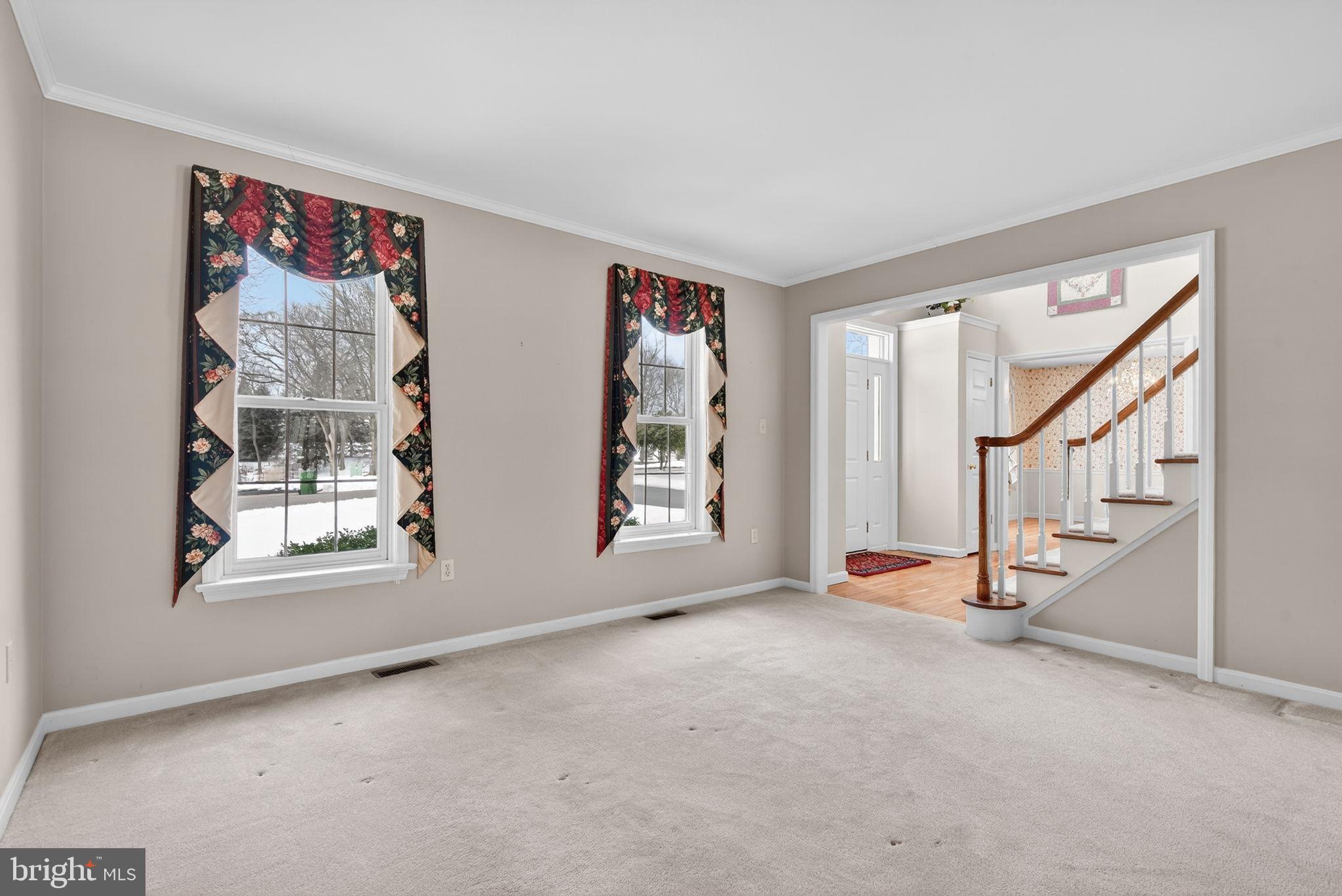 THE RIDINGS - Residential