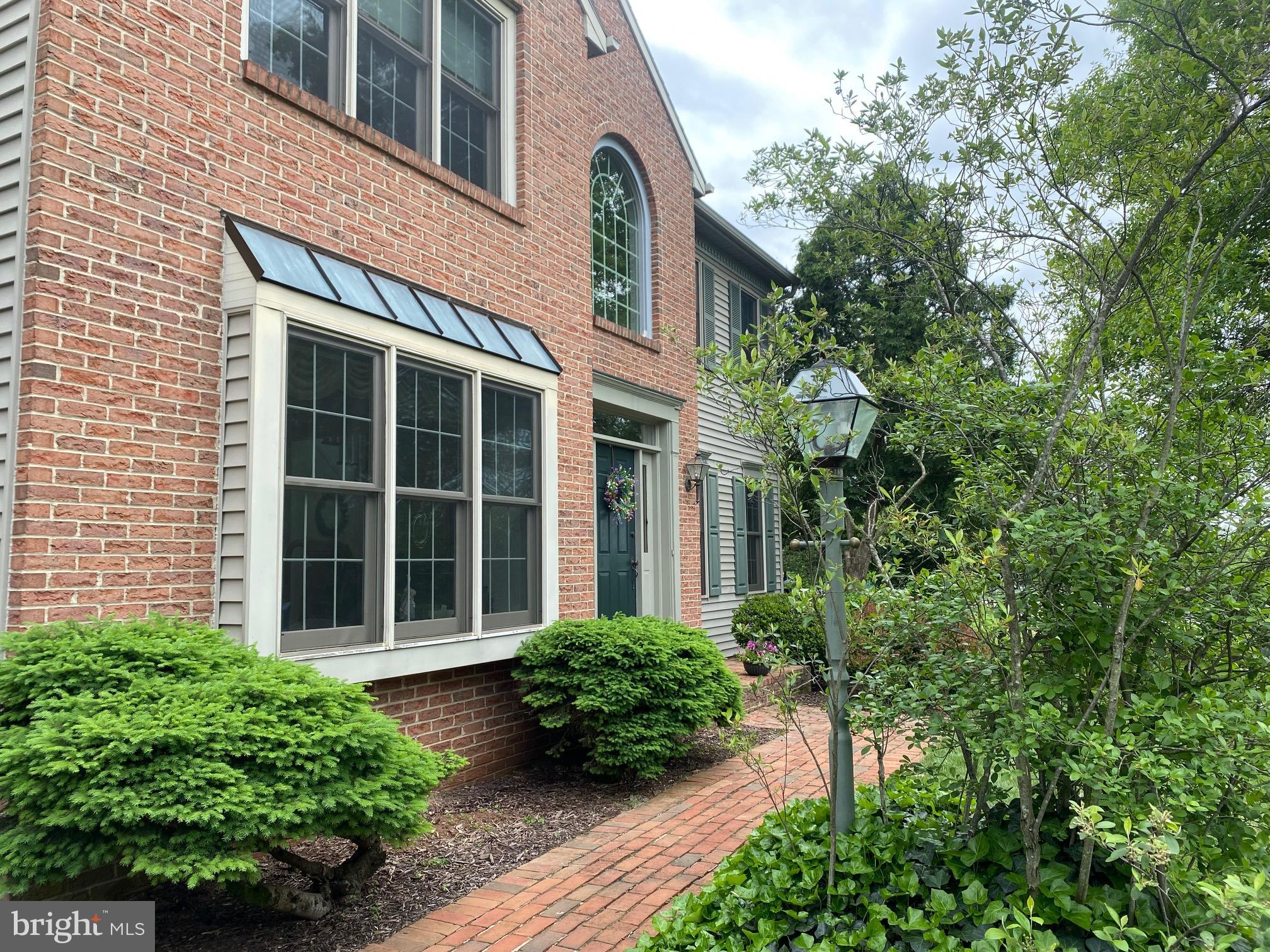 THE RIDINGS - Residential