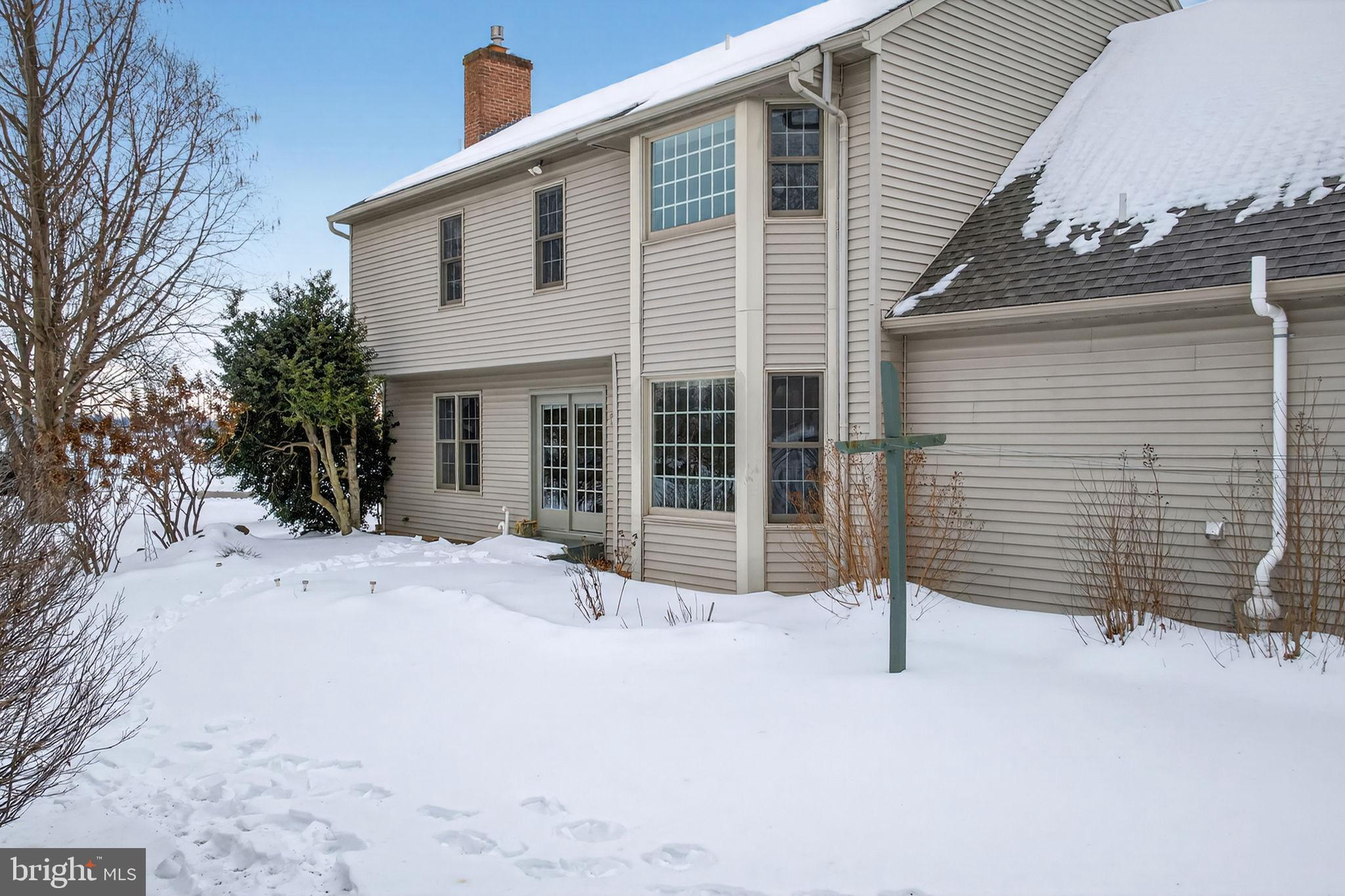 THE RIDINGS - Residential