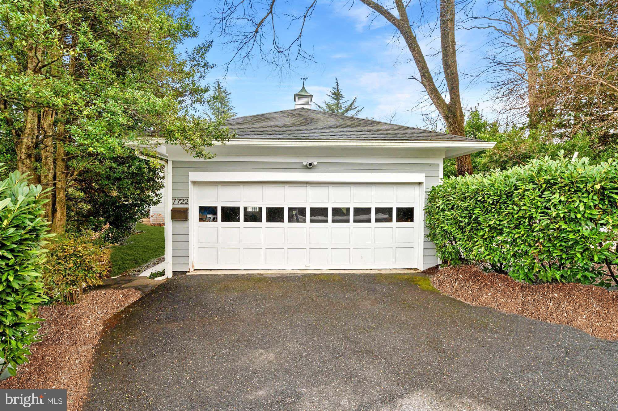 THE HAMLET - Residential