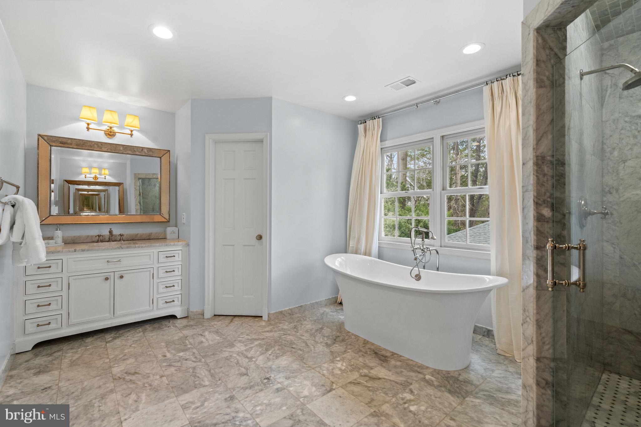 THE HAMLET - Residential