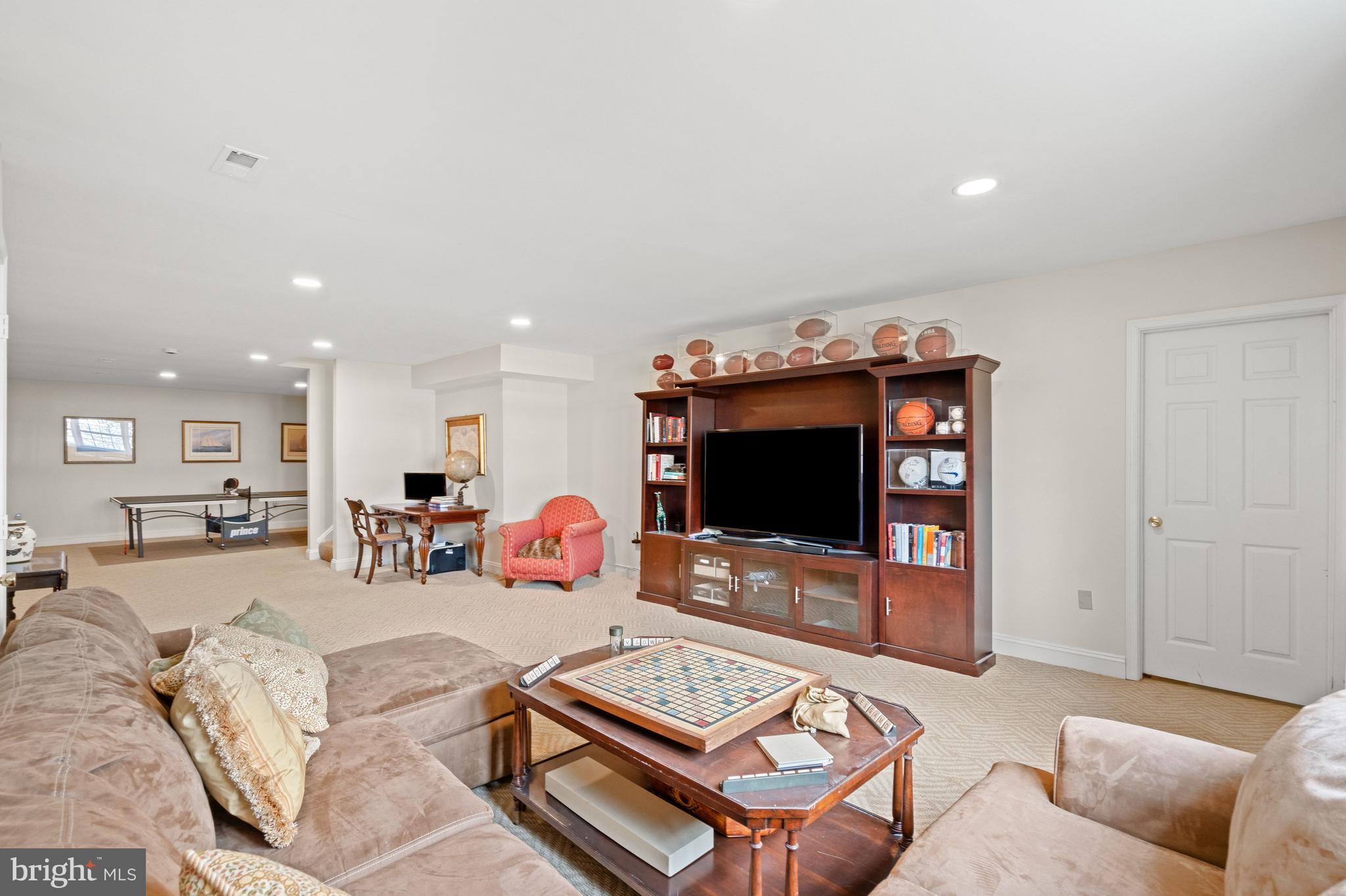 THE HAMLET - Residential