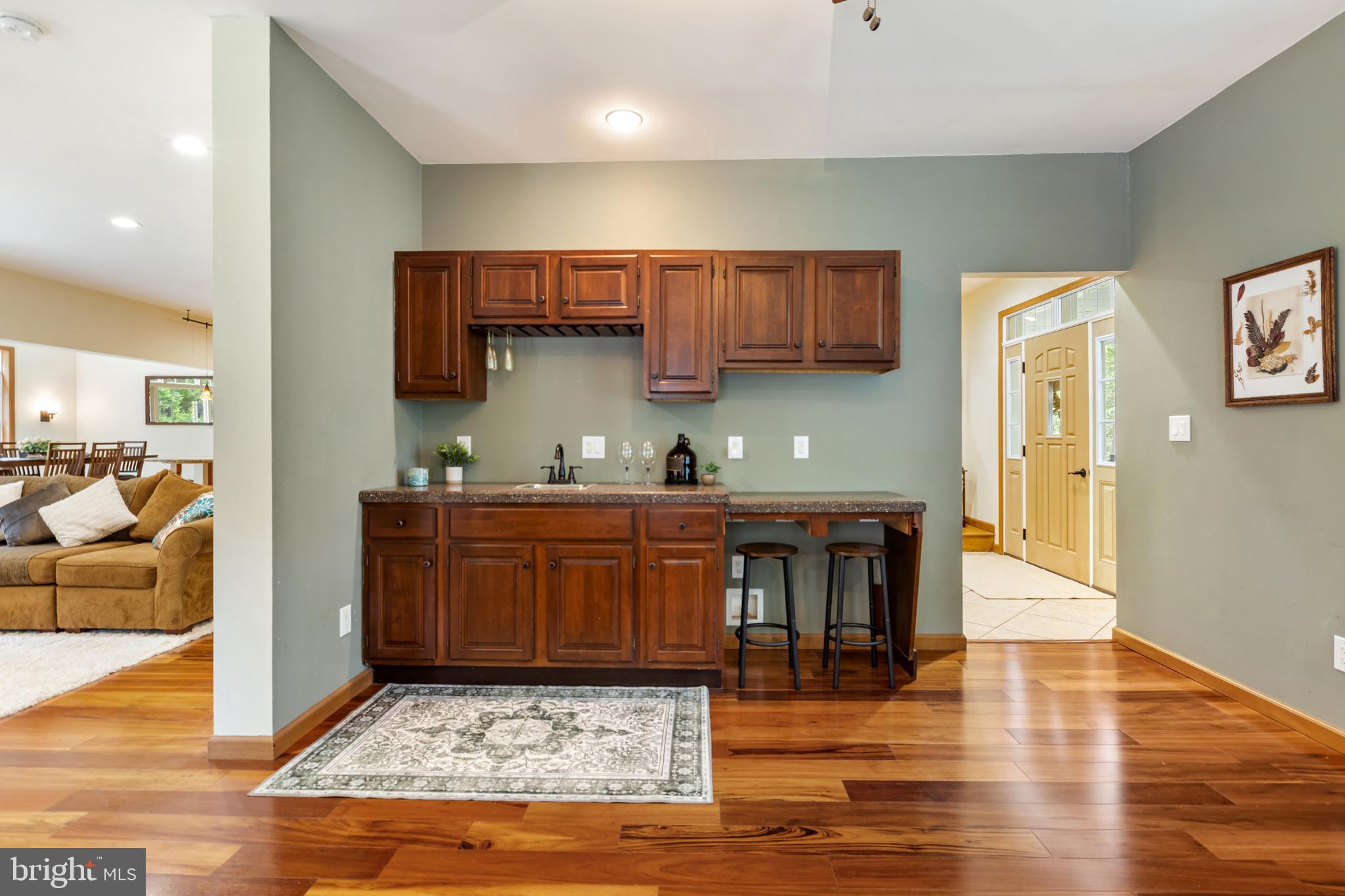 LAUGHEAD LANE - Residential