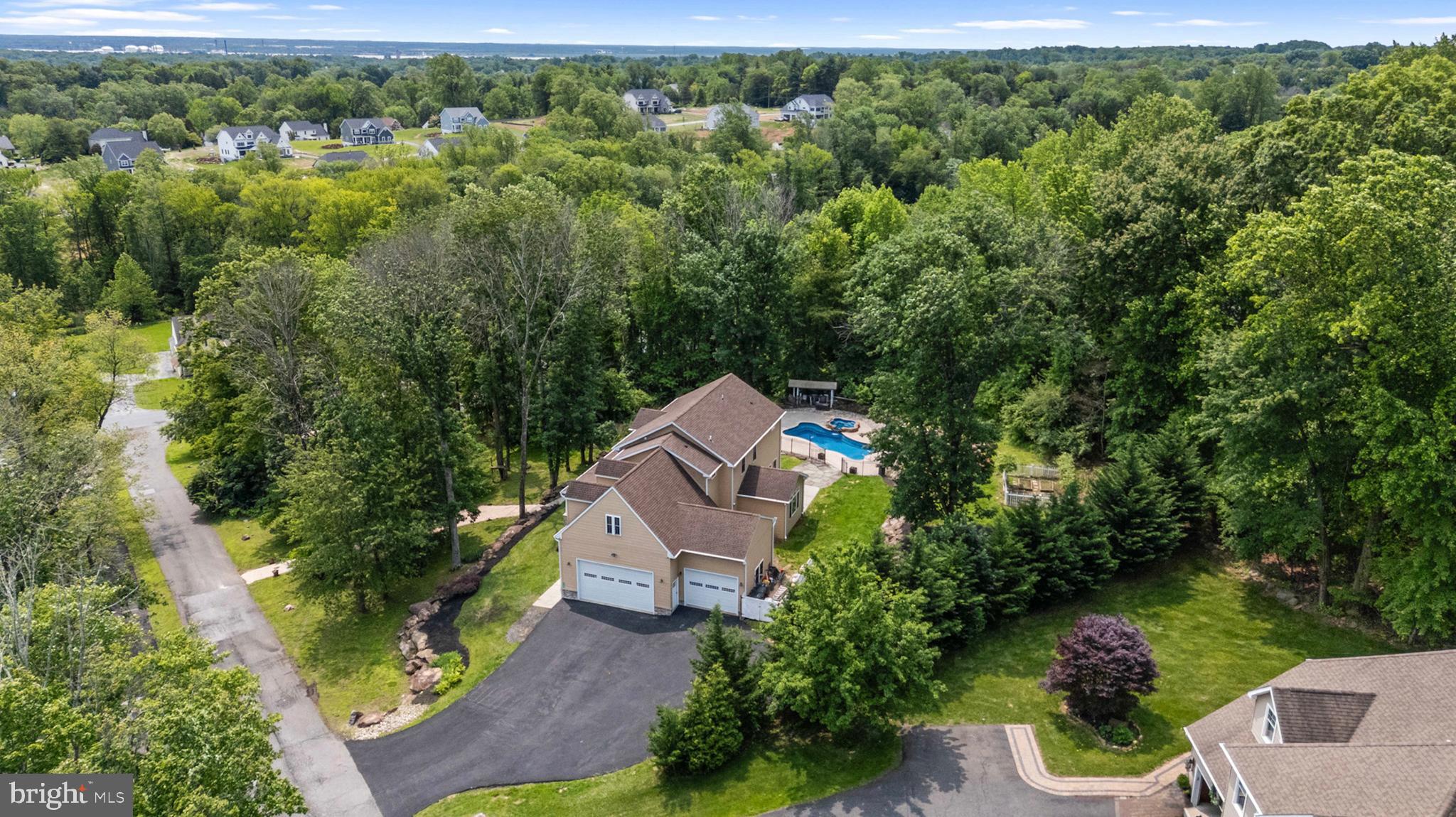 LAUGHEAD LANE - Residential