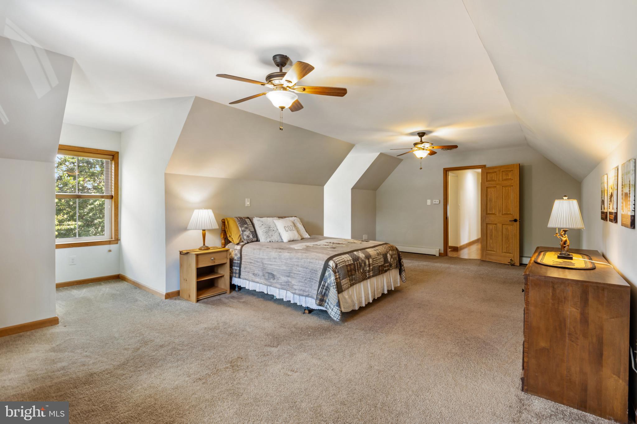 LAUGHEAD LANE - Residential