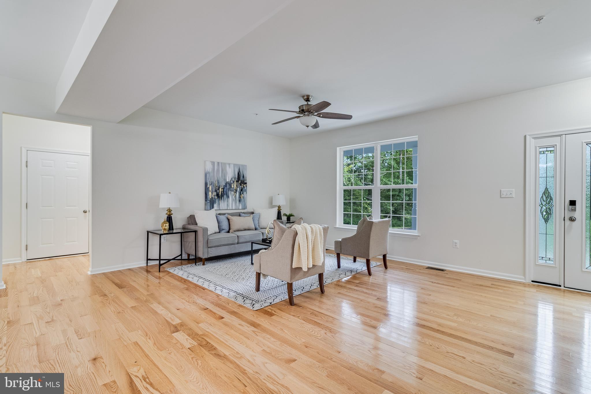 LAKE RIDGE - Residential