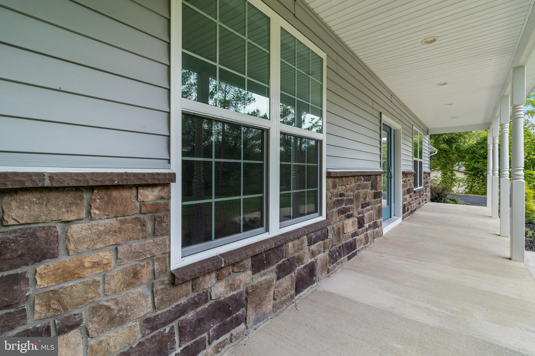 LAKE RIDGE - Residential