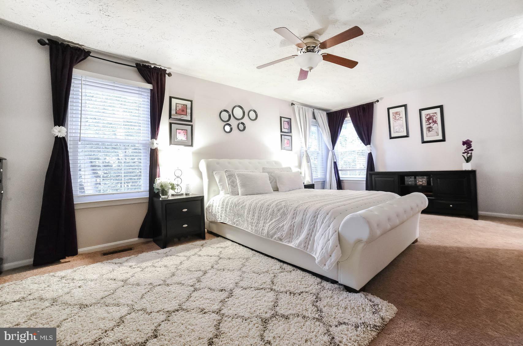 HAMPSHIRE - Residential