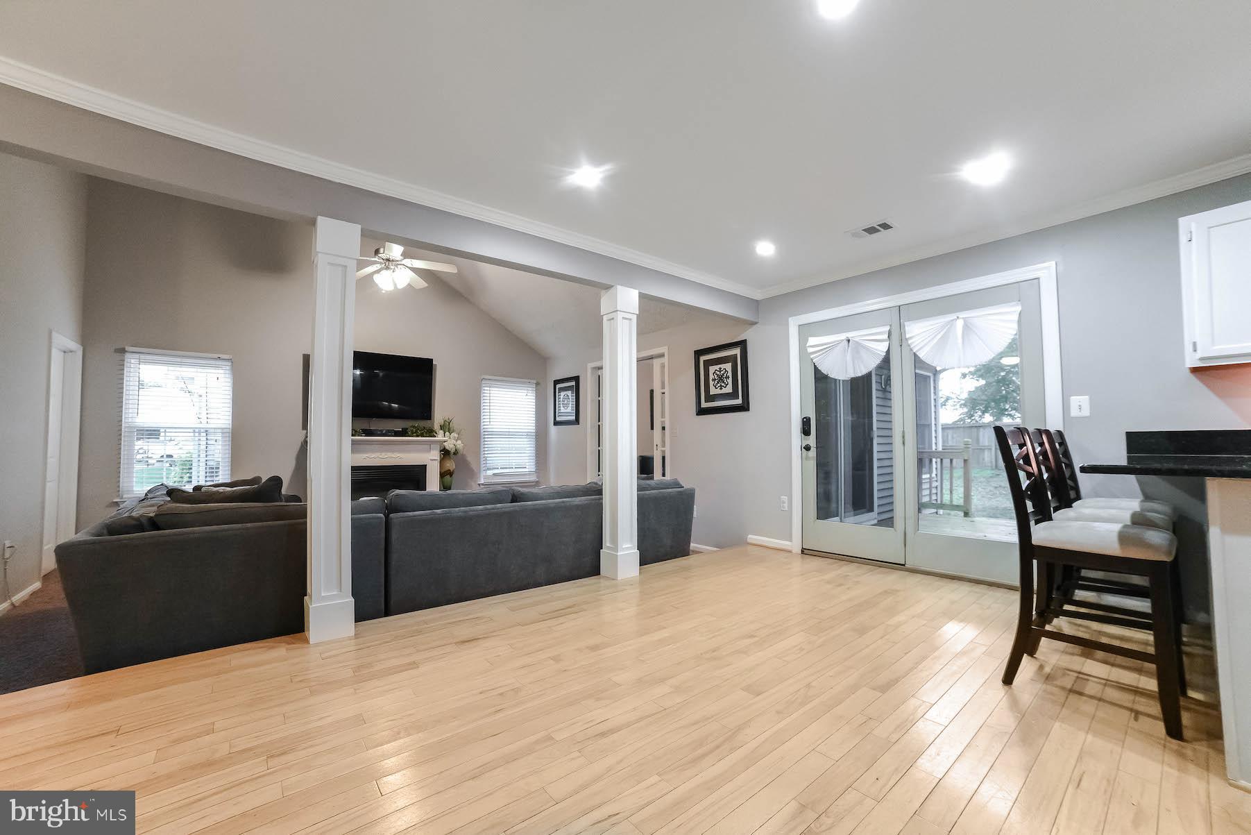 HAMPSHIRE - Residential