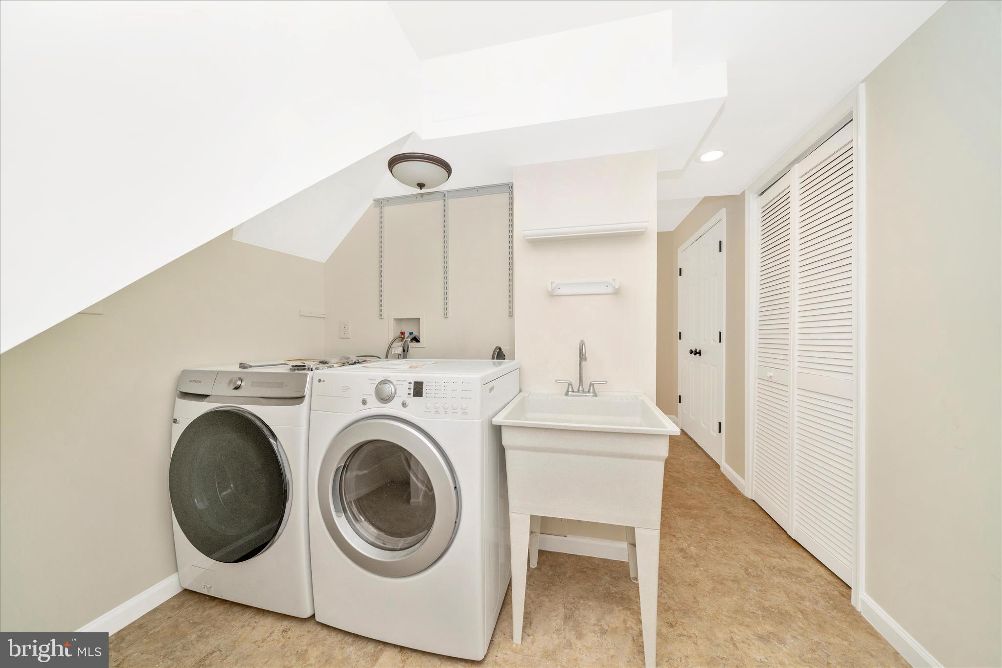 SWEEPSTAKES - Residential