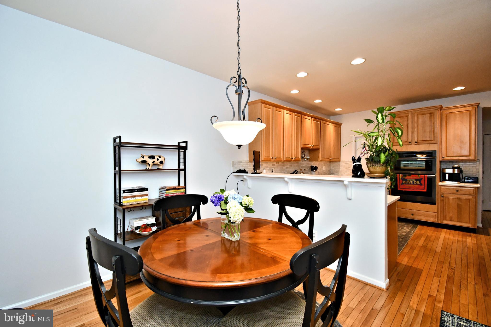 RIVERCREST - Residential