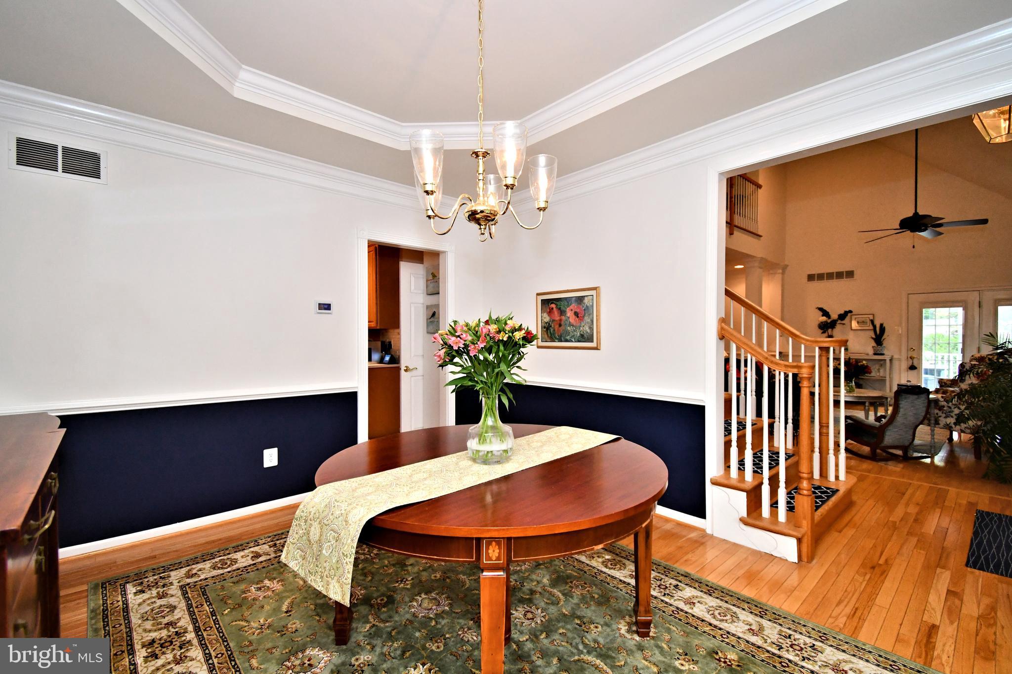 RIVERCREST - Residential