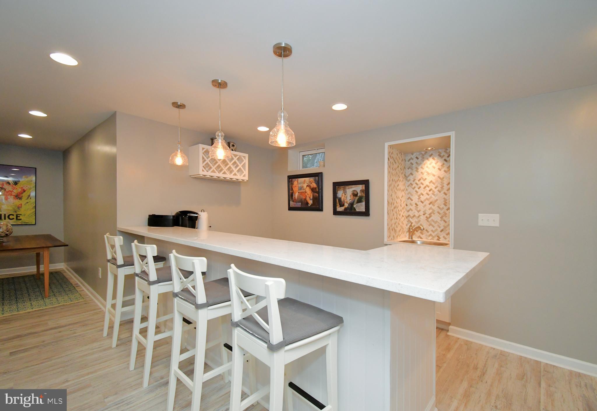 RIVERCREST - Residential