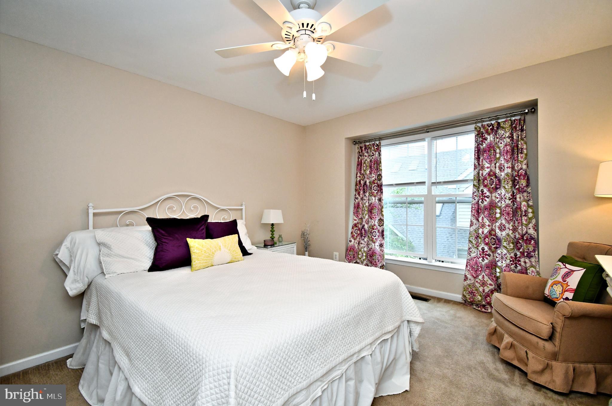 RIVERCREST - Residential