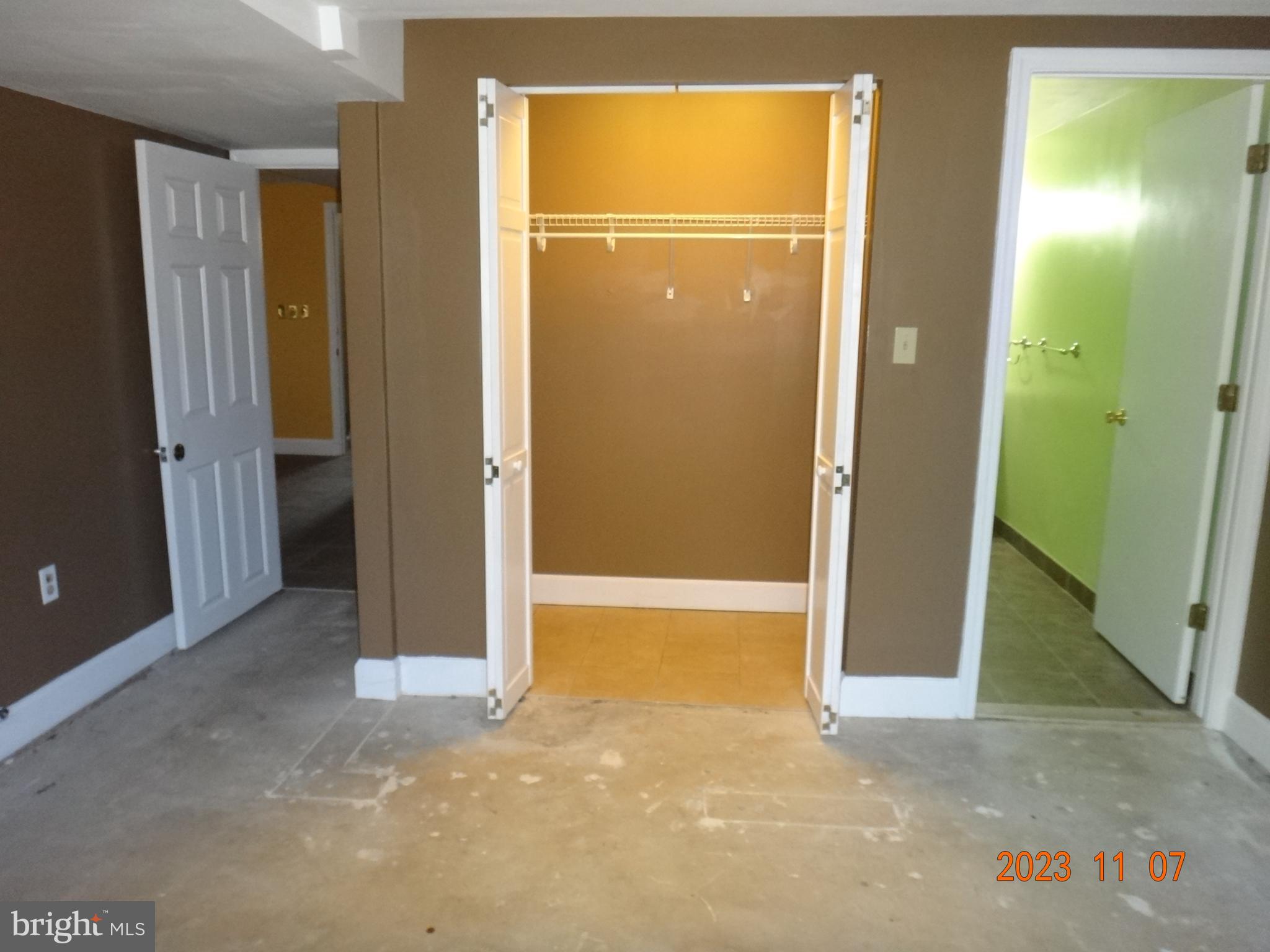 WEST LAUREL - Residential