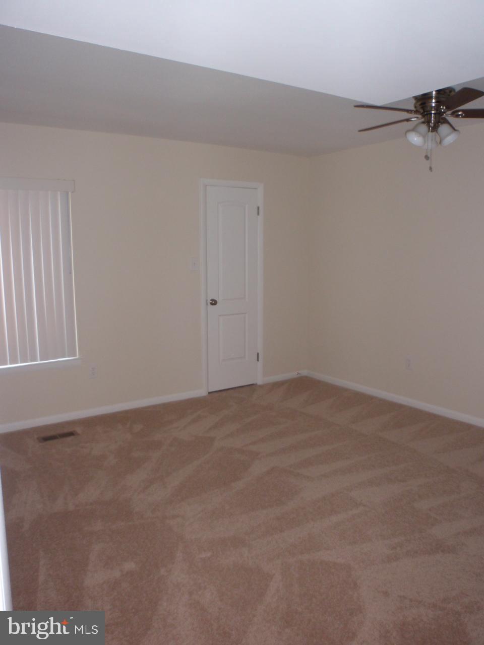 SOUTHAMPTON - Residential Lease