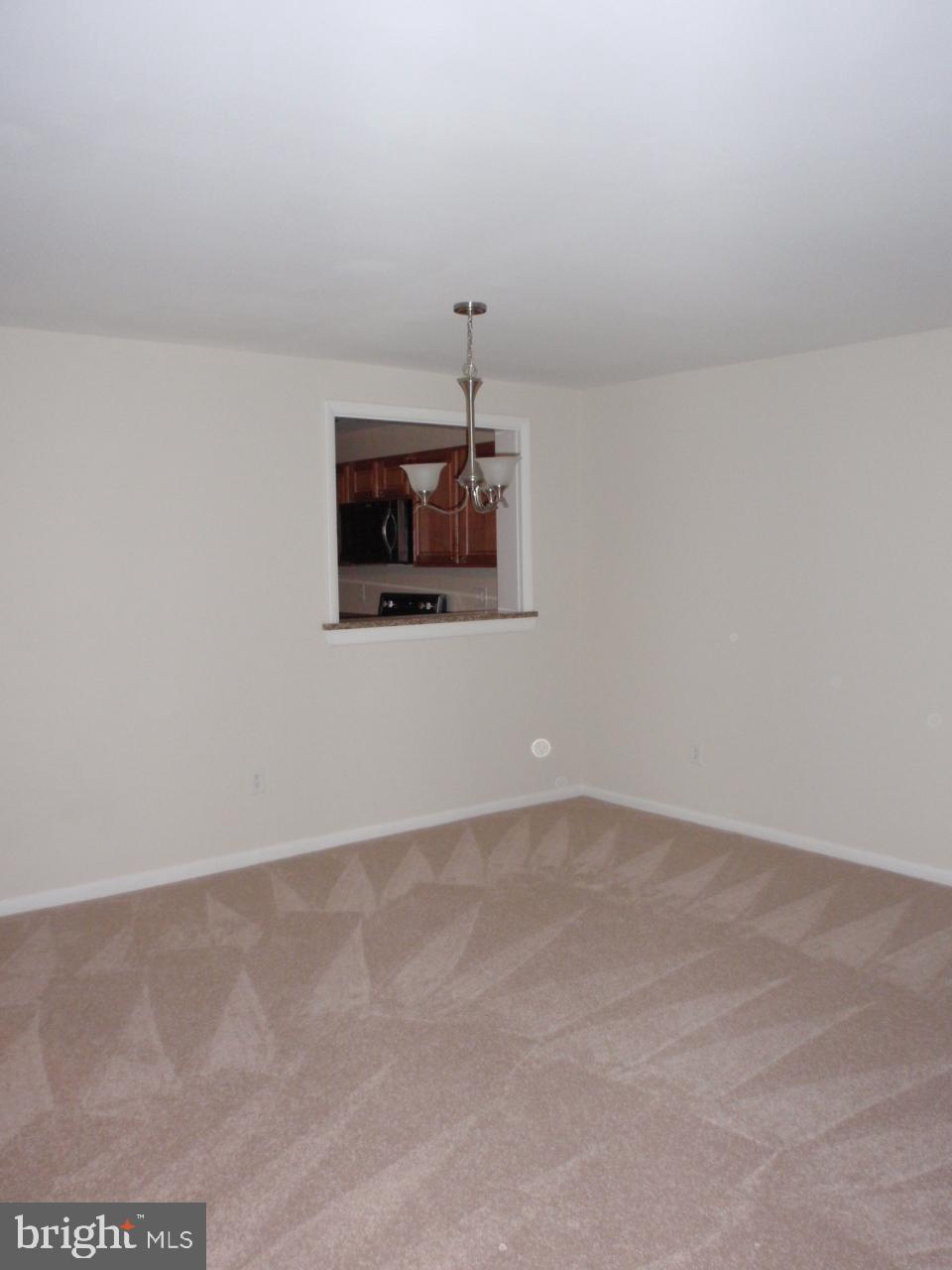 SOUTHAMPTON - Residential Lease