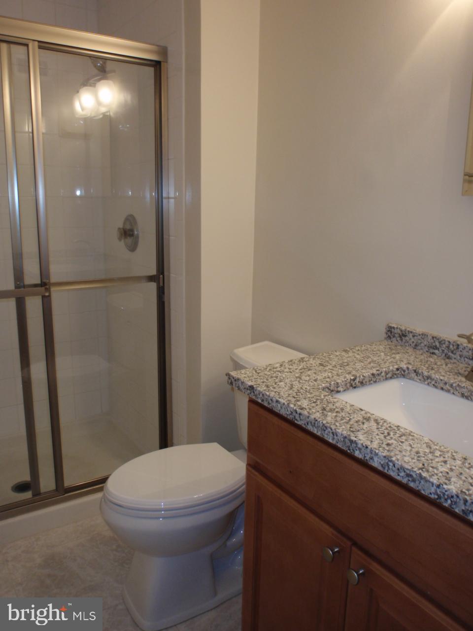 SOUTHAMPTON - Residential Lease