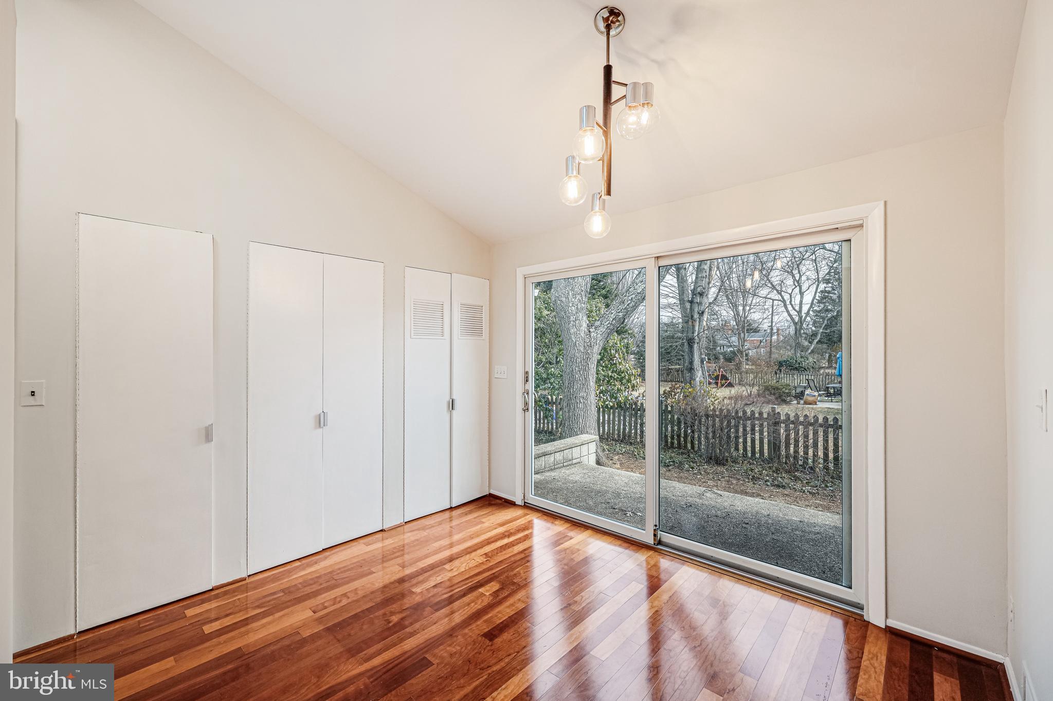 THORNLEIGH - Residential