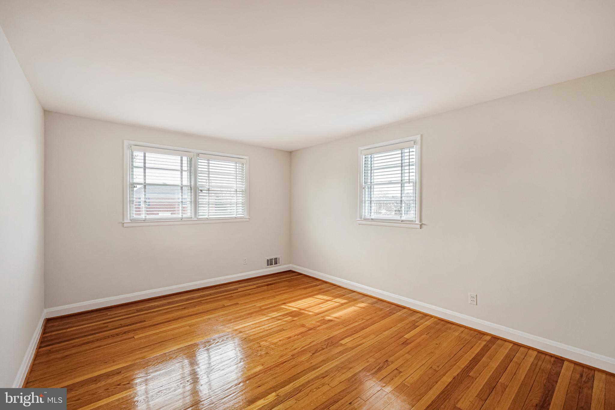 THORNLEIGH - Residential