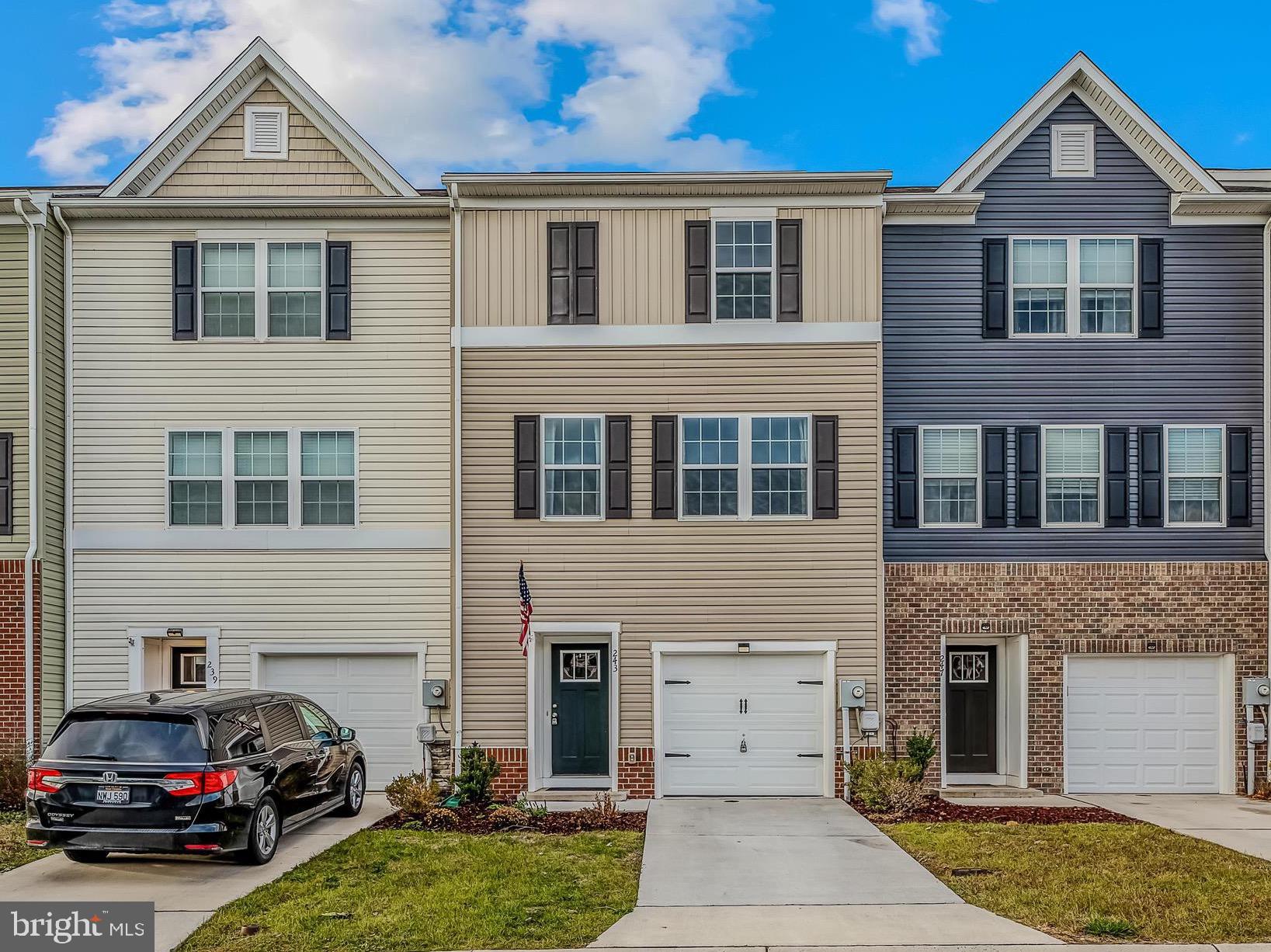 BERKELEY RIDGE - Residential Lease