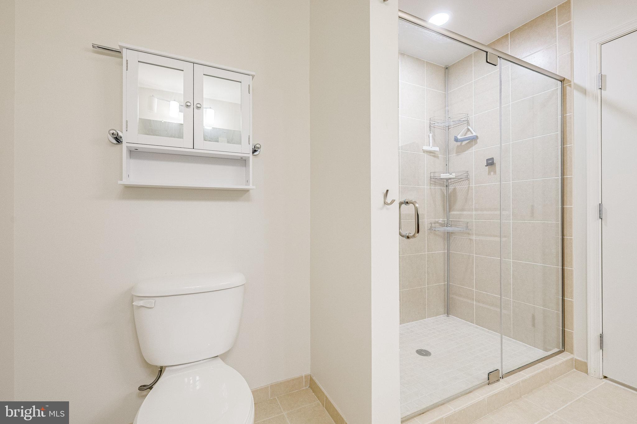 ONE NATIONAL HARBOR CONDOMINIUM - Residential