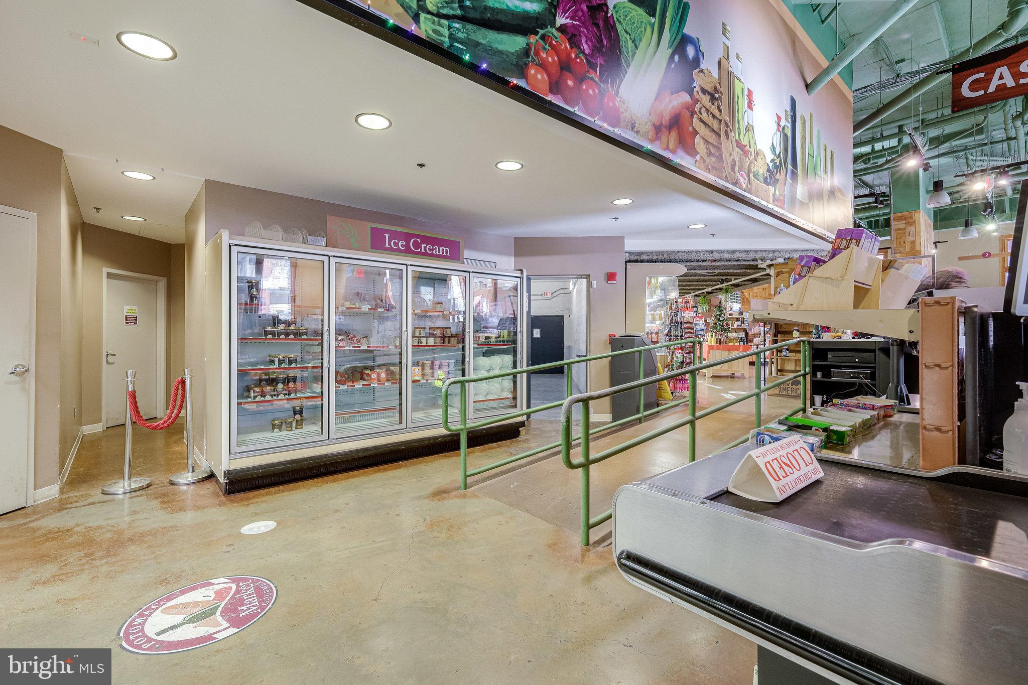 ONE NATIONAL HARBOR CONDOMINIUM - Residential