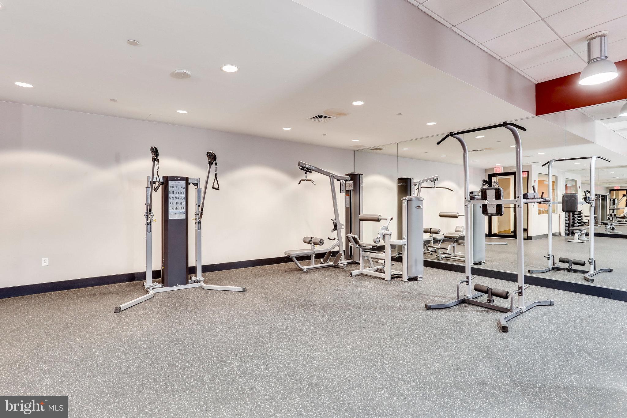 ONE NATIONAL HARBOR CONDOMINIUM - Residential