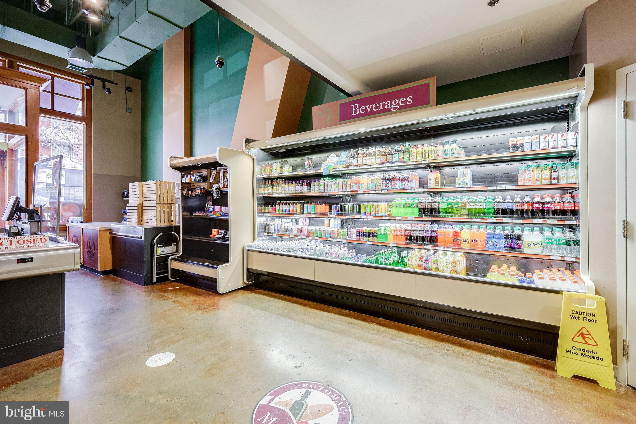 ONE NATIONAL HARBOR CONDOMINIUM - Residential