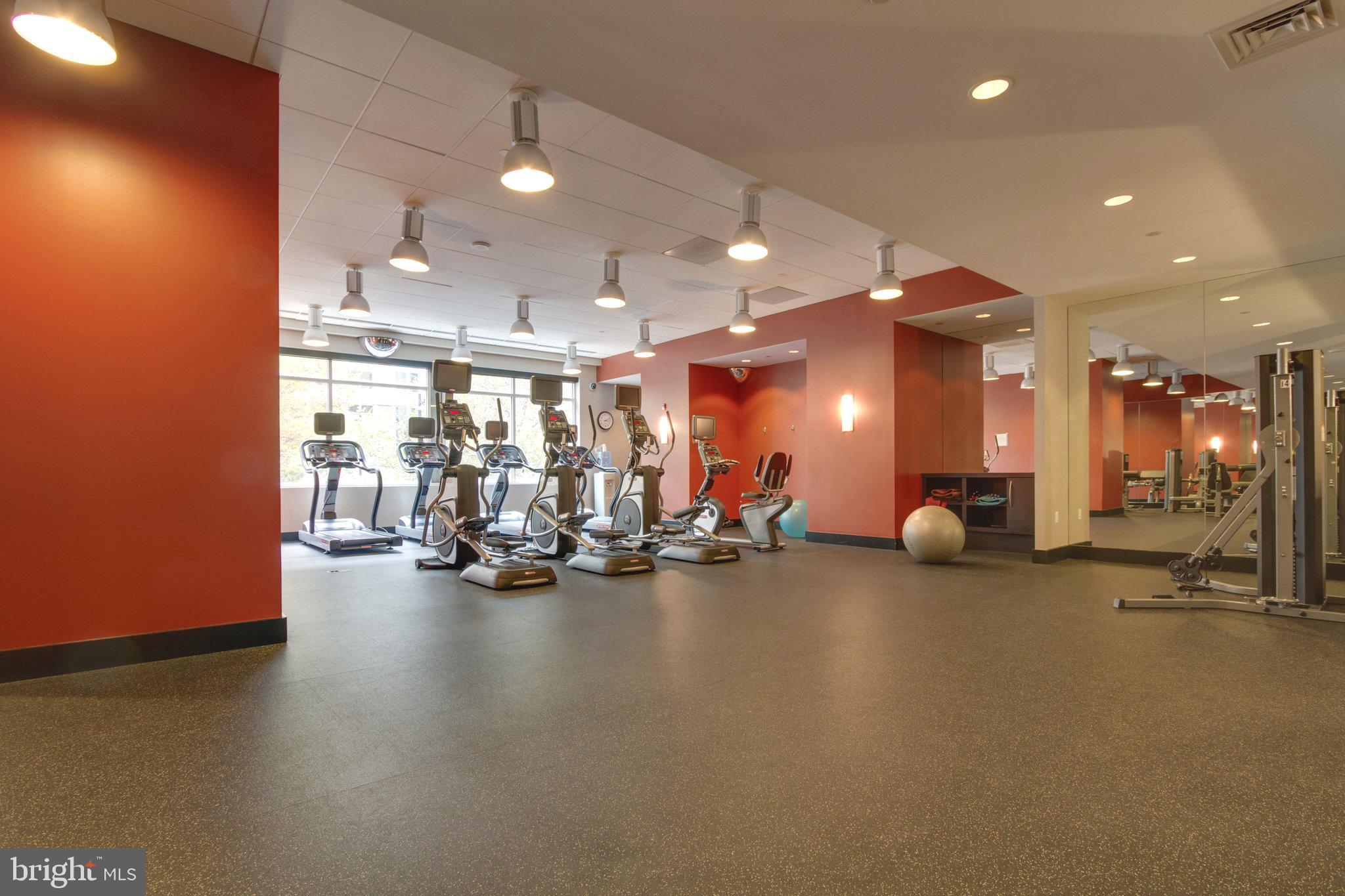 ONE NATIONAL HARBOR CONDOMINIUM - Residential