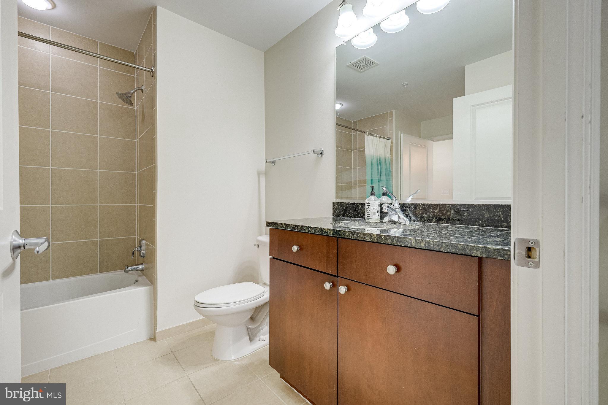 ONE NATIONAL HARBOR CONDOMINIUM - Residential