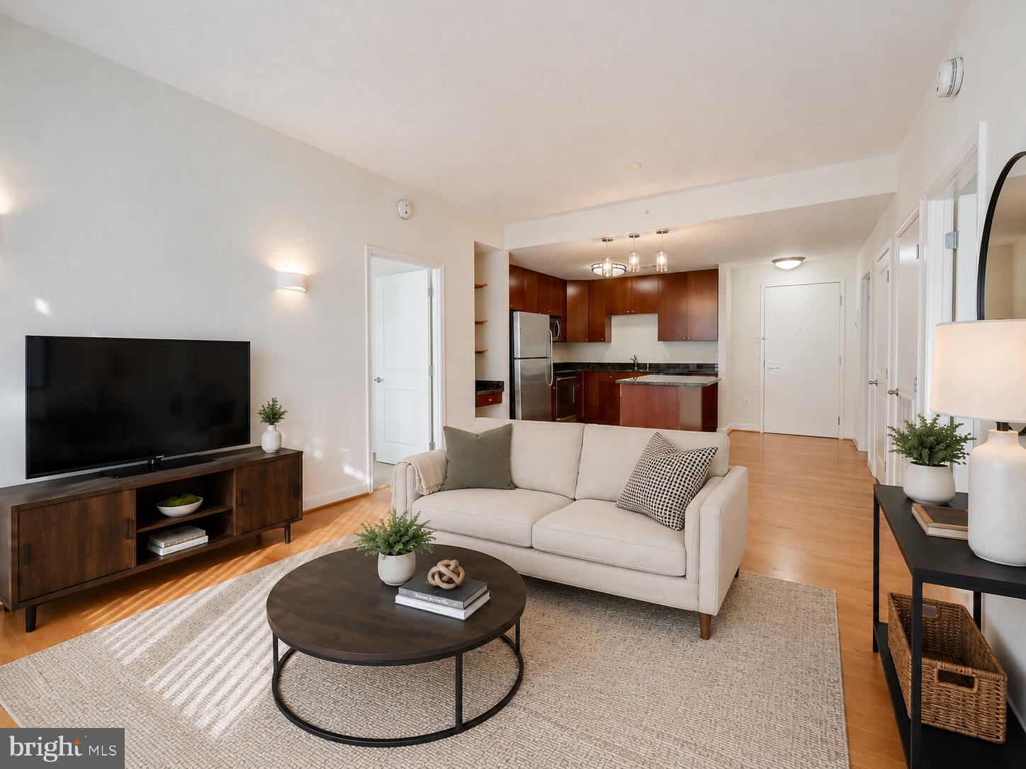 ONE NATIONAL HARBOR CONDOMINIUM - Residential