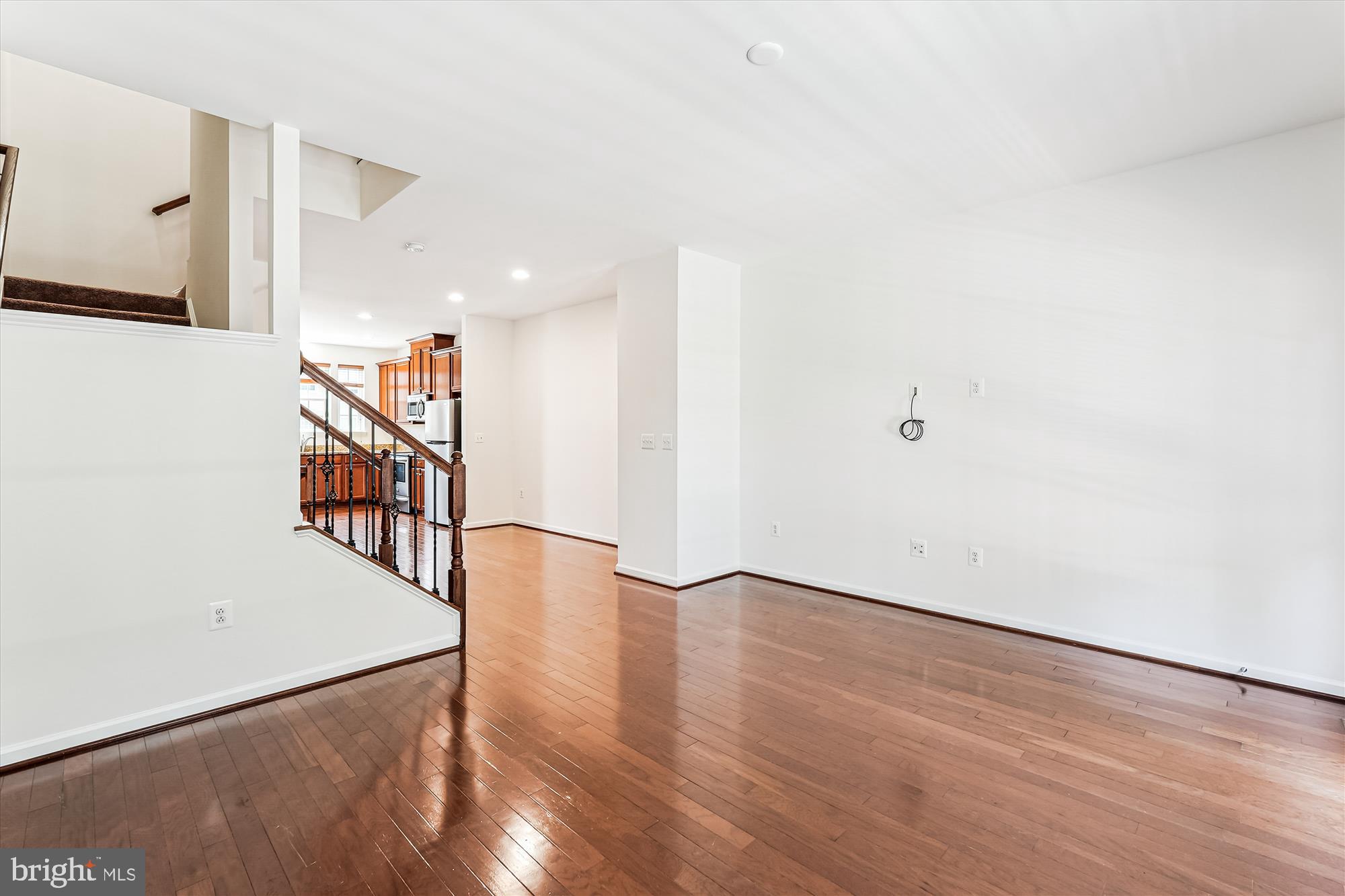 HERITAGE CROSSING CONDOMINIUM - Residential