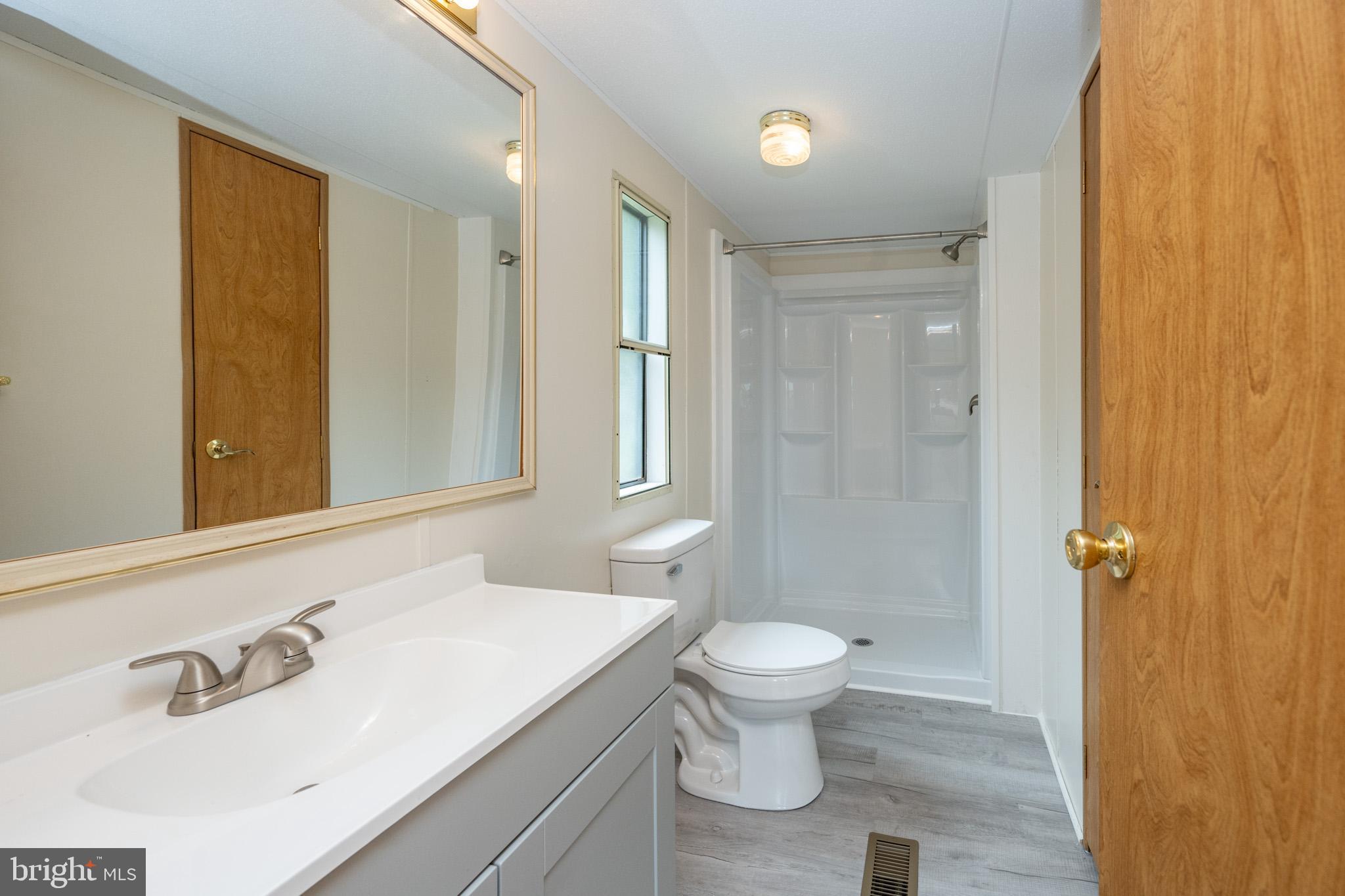 HAZELHURST - Residential