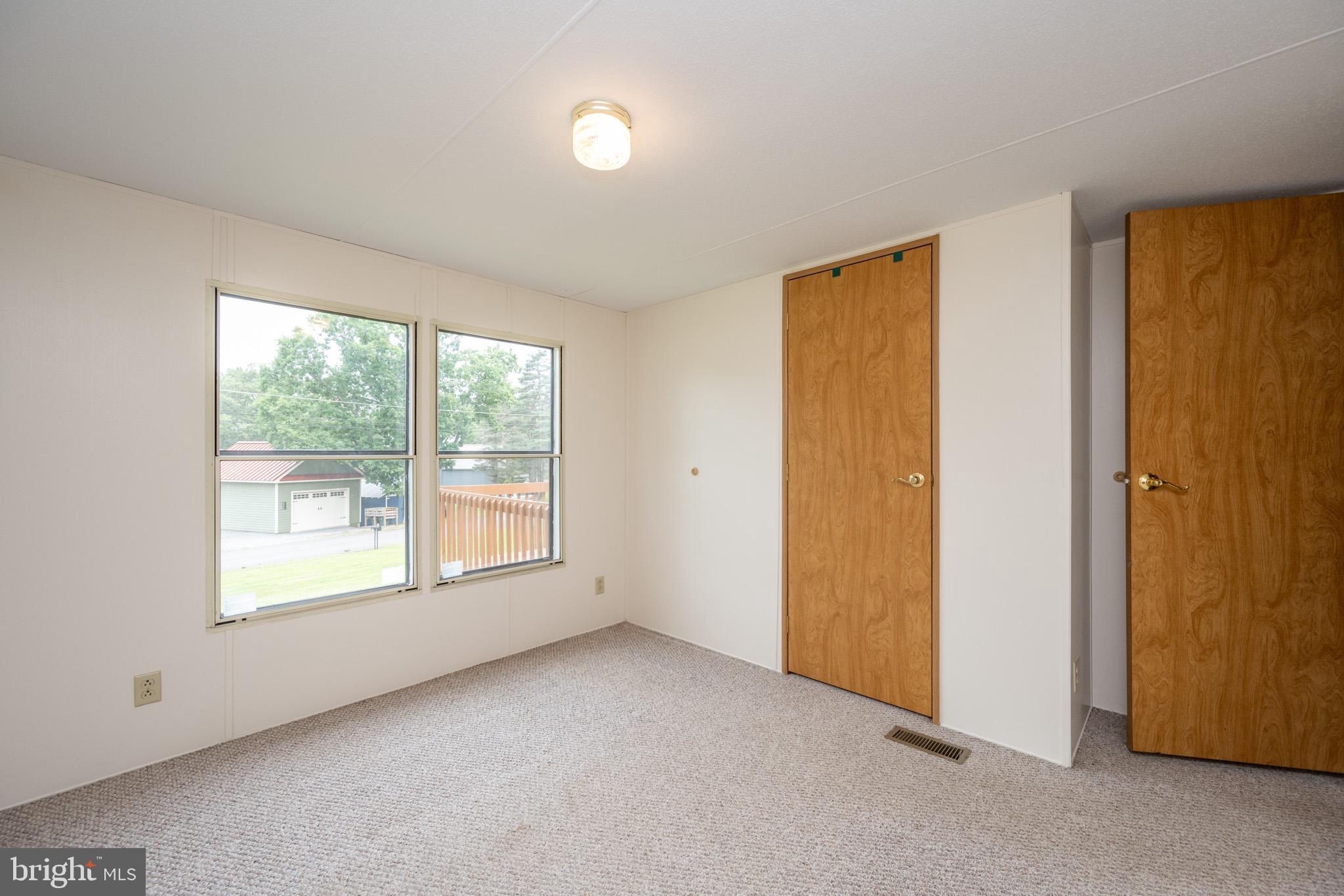 HAZELHURST - Residential