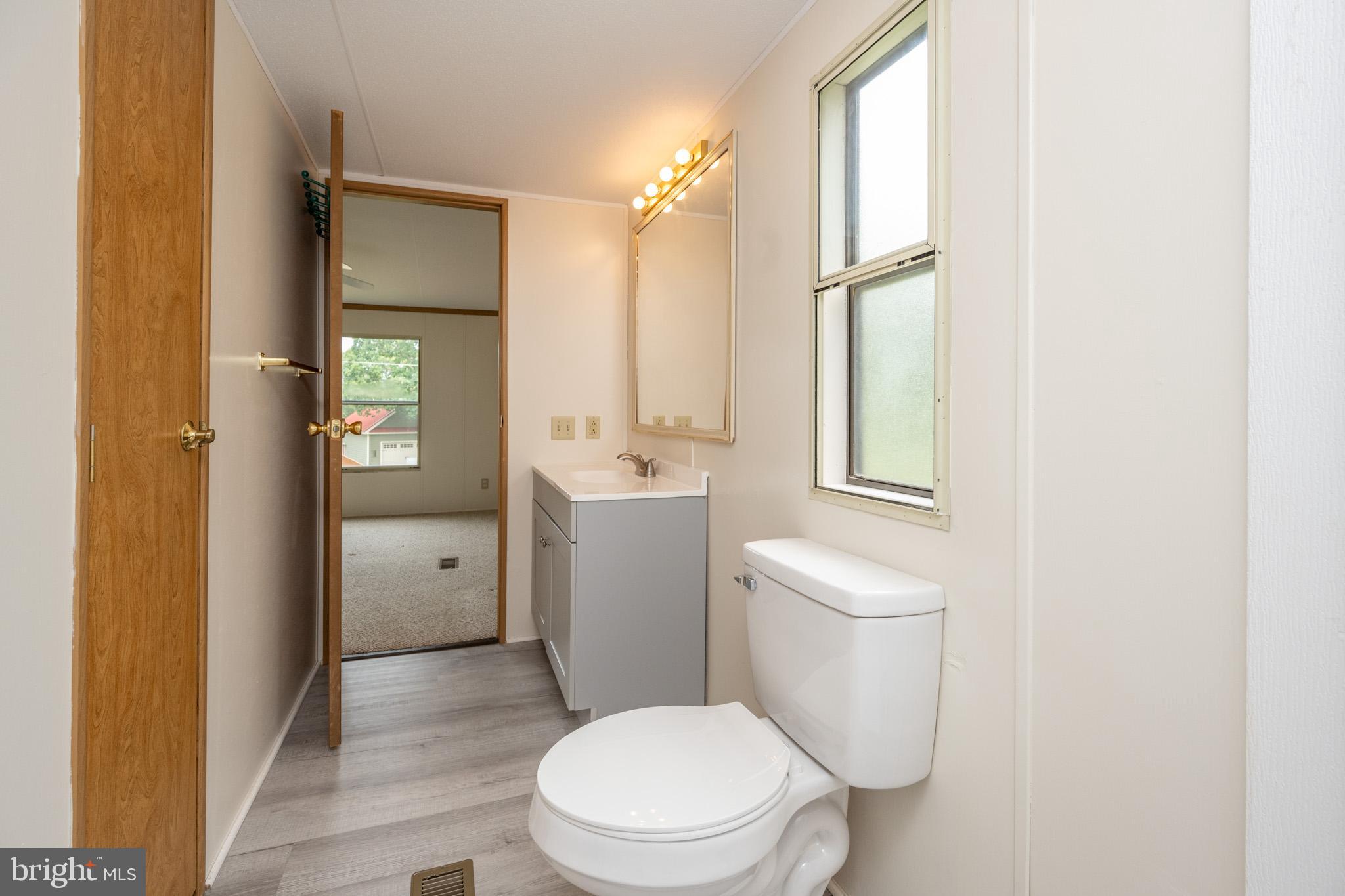 HAZELHURST - Residential