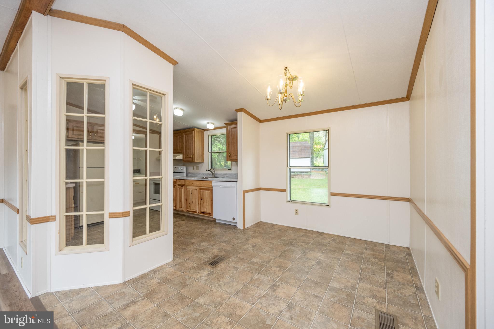 HAZELHURST - Residential