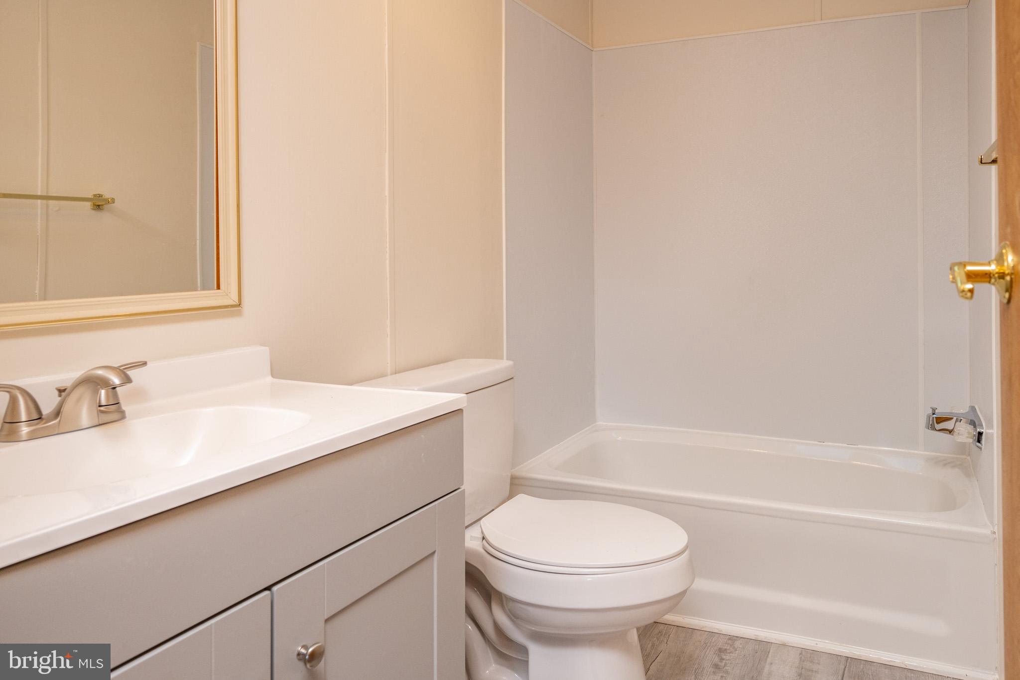 HAZELHURST - Residential