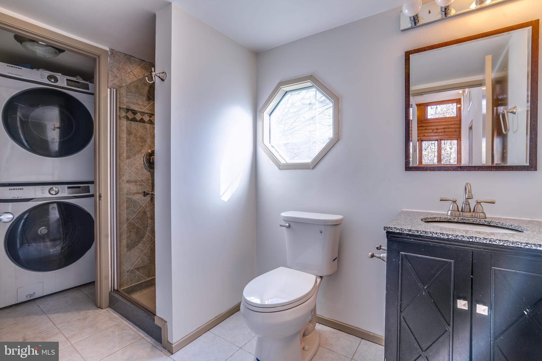 FAIR OAKS ESTATES - Residential Lease