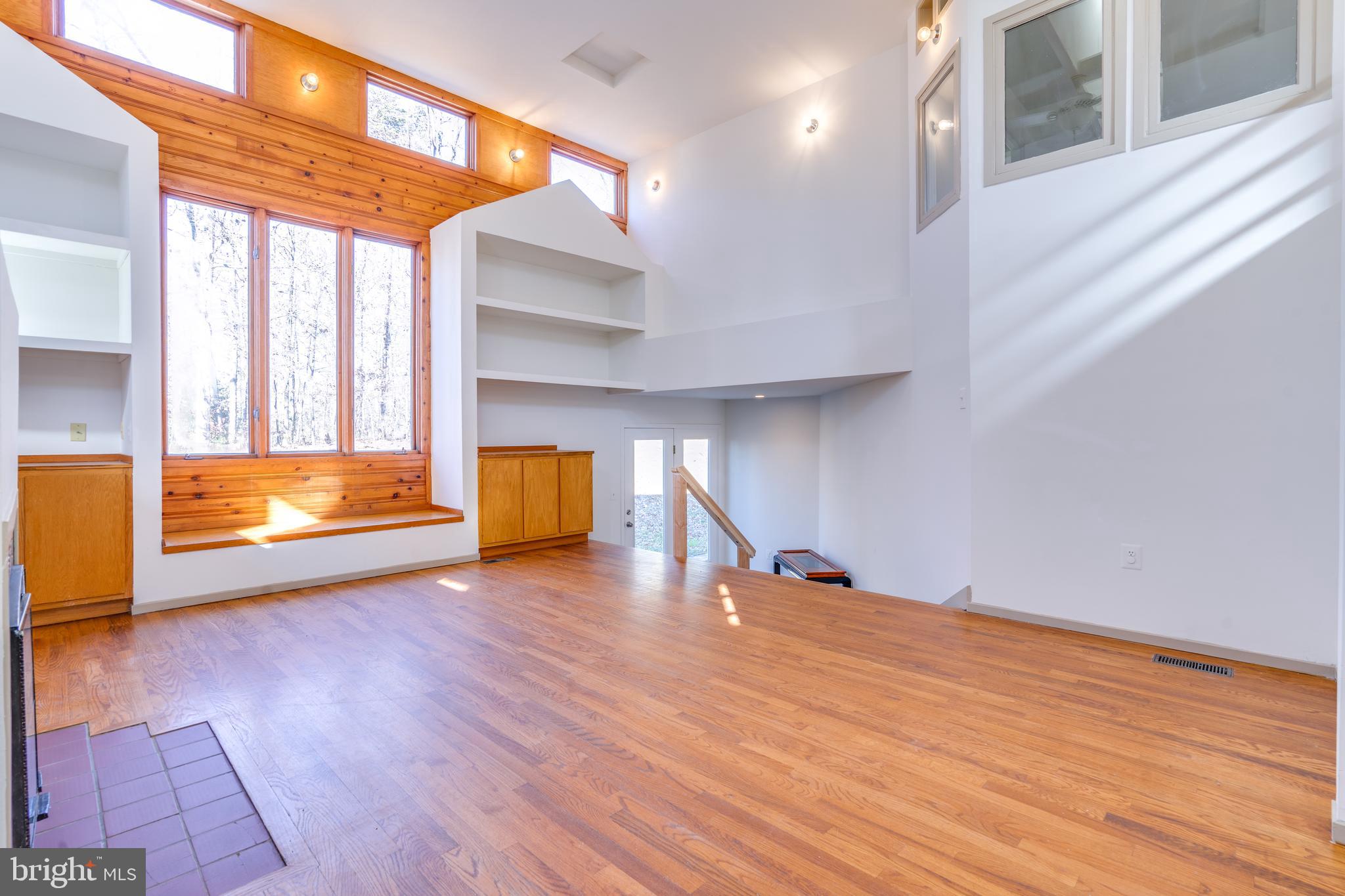 FAIR OAKS ESTATES - Residential Lease