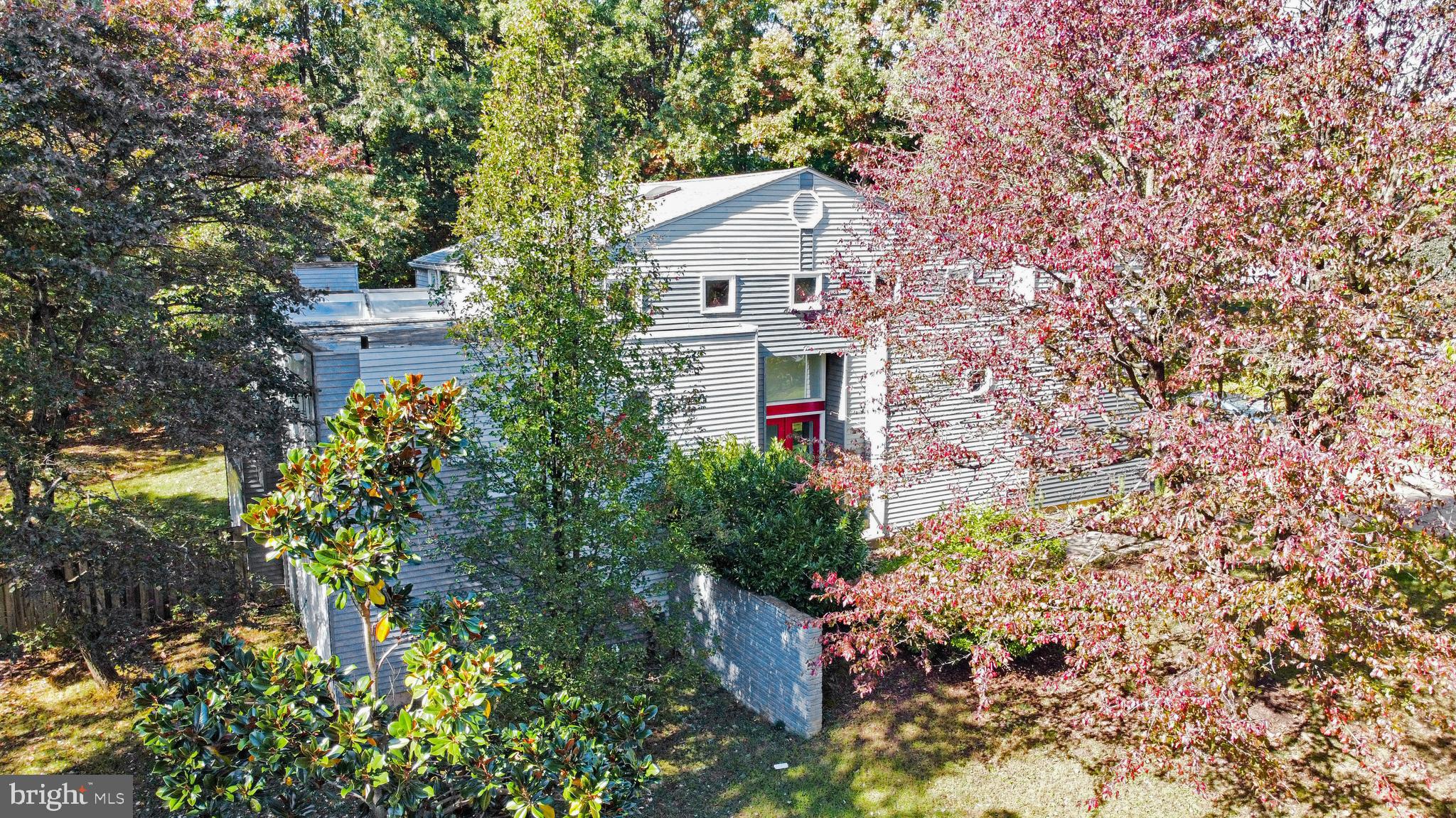 FAIR OAKS ESTATES - Residential Lease