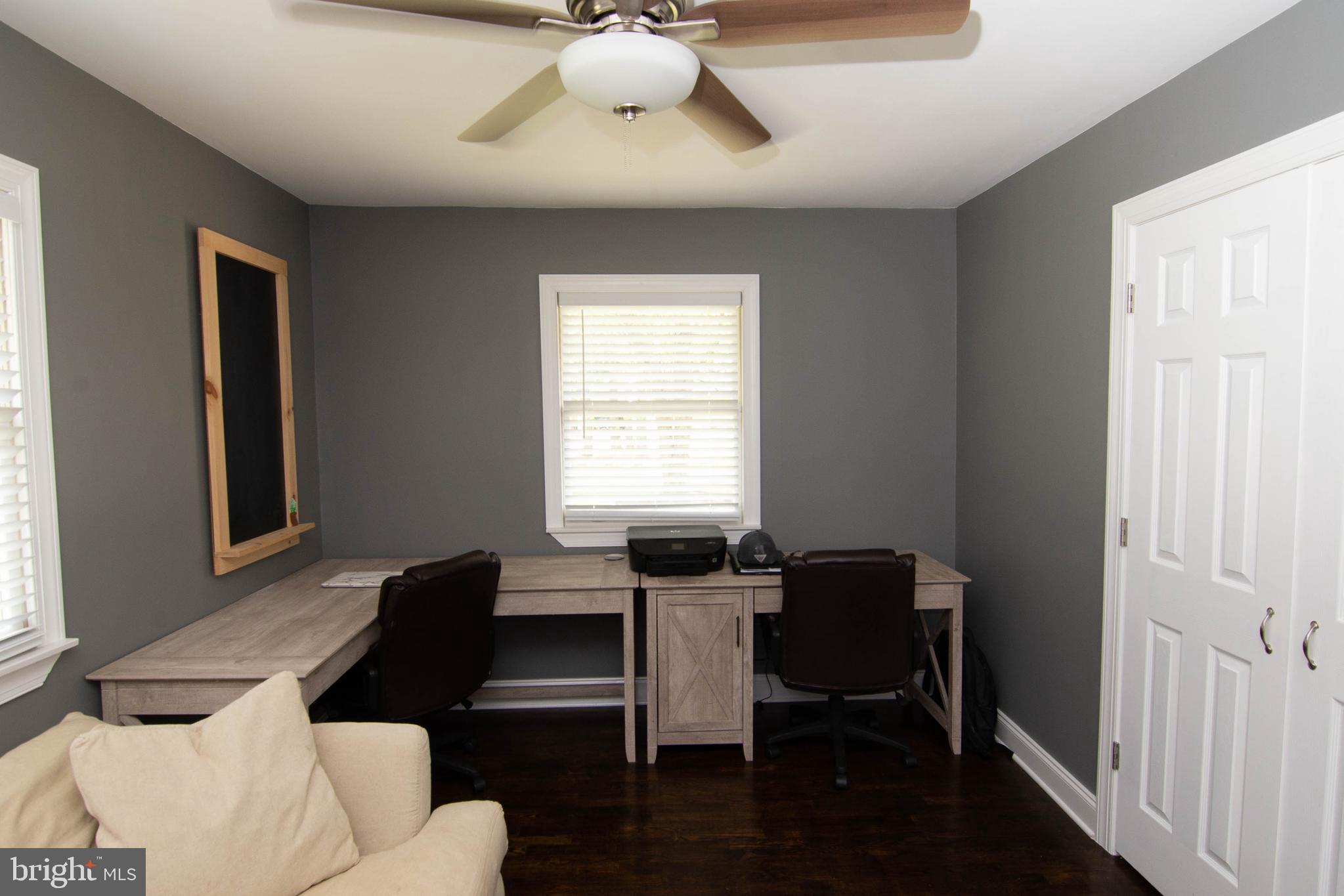 KENT ISLAND ESTATES - Residential Lease